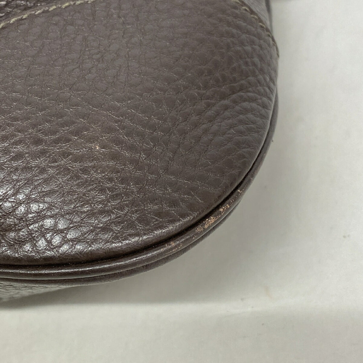 Salvatore Ferragamo Dark Brown Leather Handbag (Pre-Owned)