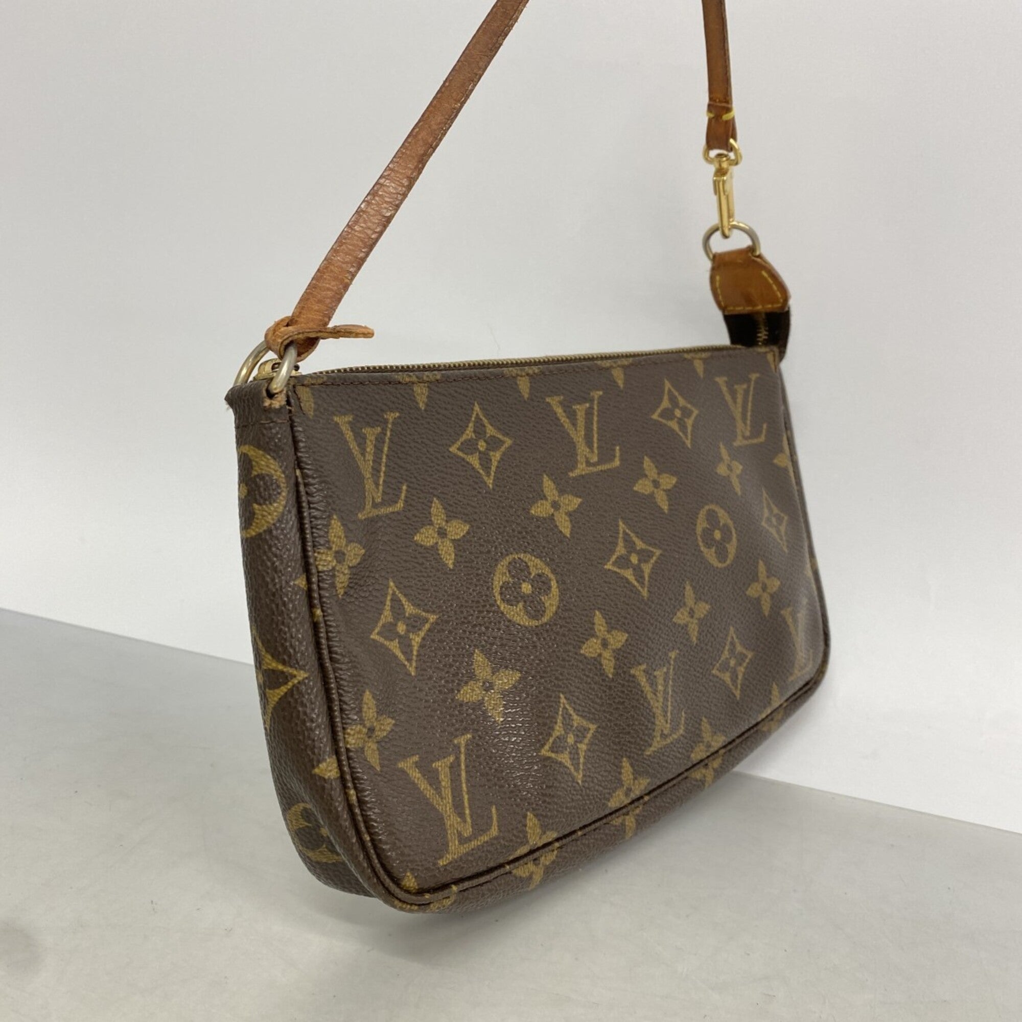 Louis Vuitton Brown Pouch (Pre-Owned)