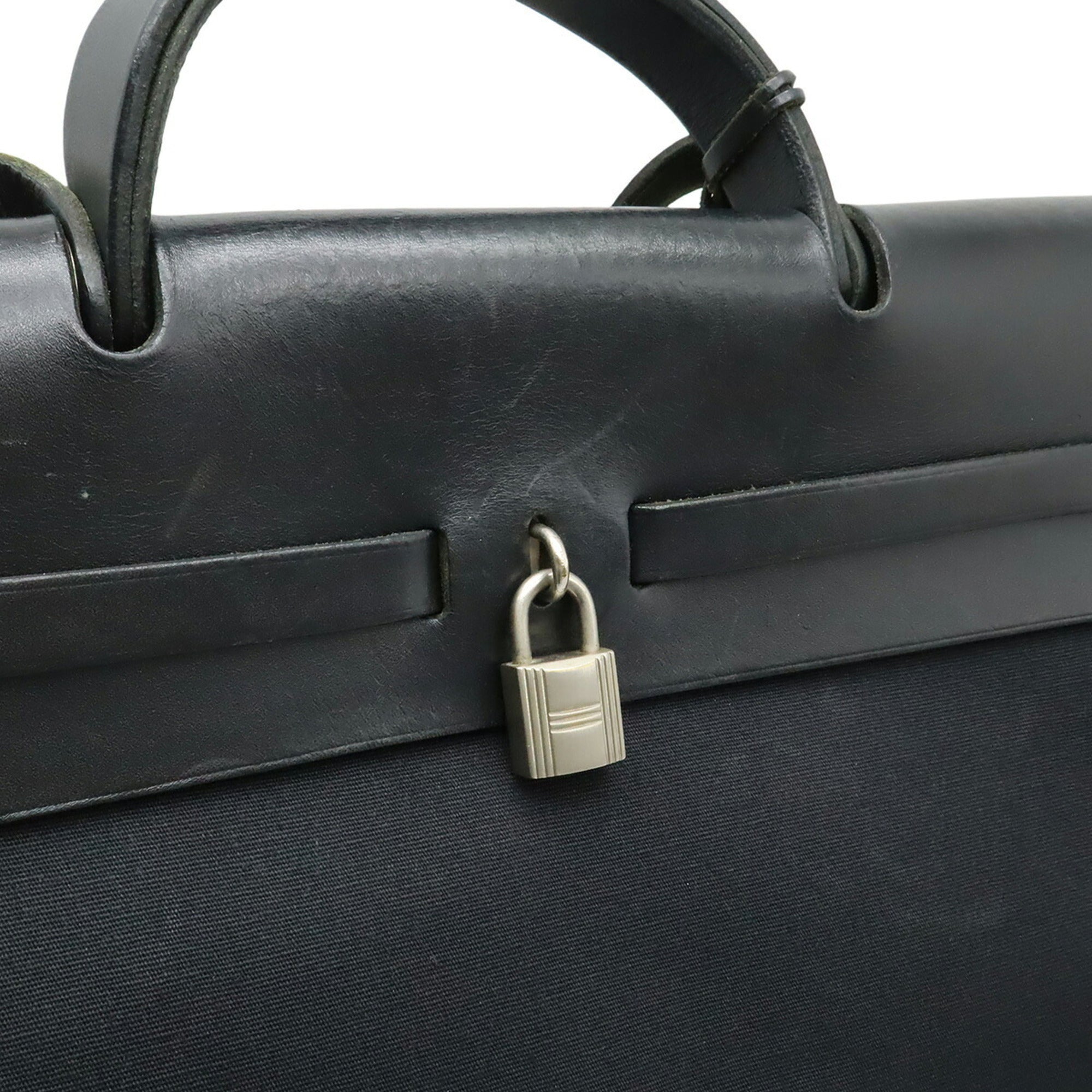 Hermes Black Canvas Handbag Shoulder Bag (Pre-Owned)