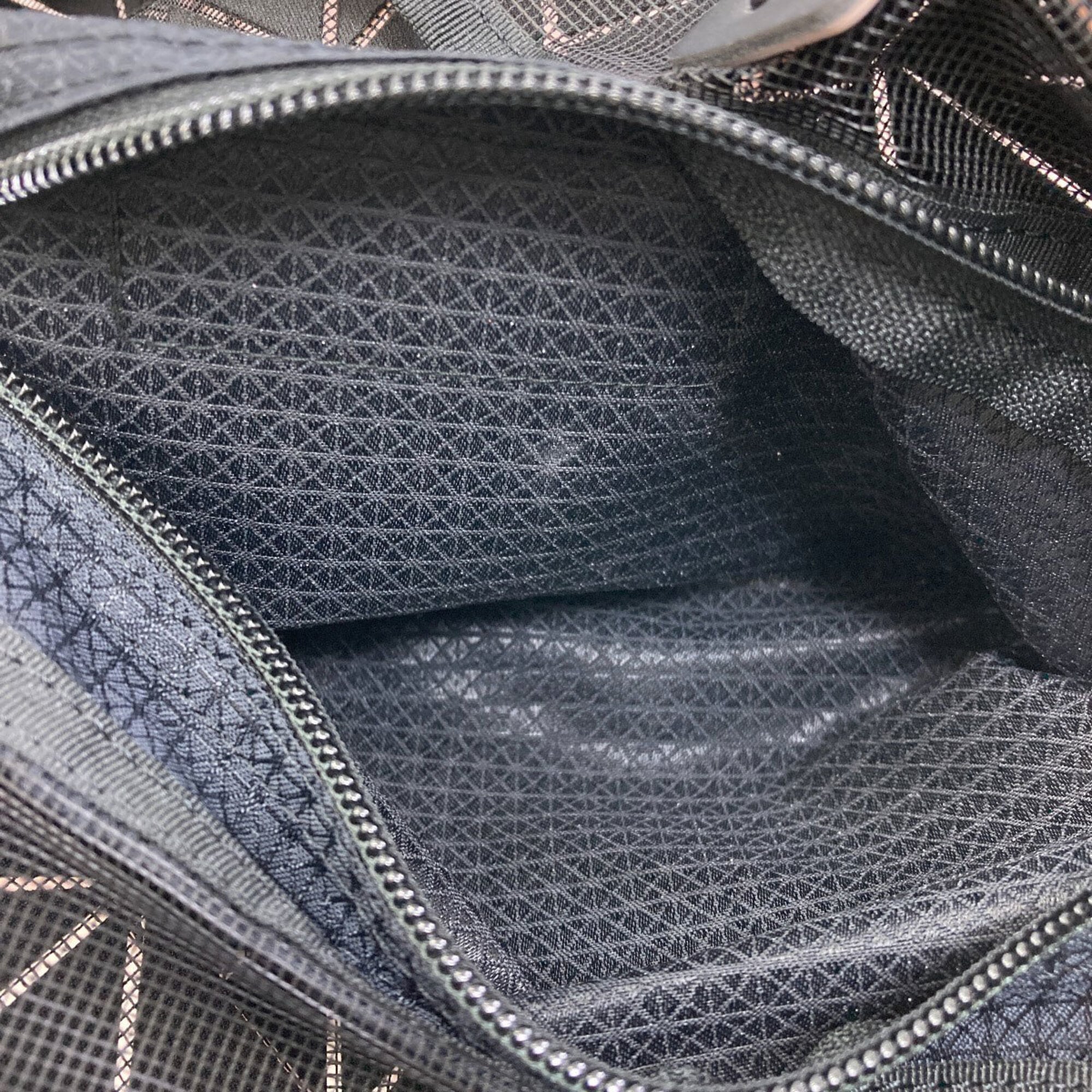 Issey Miyake Pink Pvc Tote Bag (Pre-Owned)