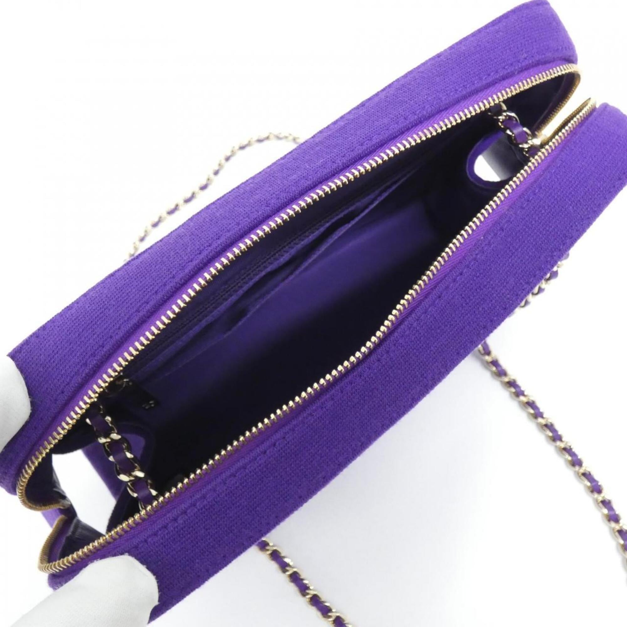 Chanel Purple Canvas Shoulder Bag (Pre-Owned)