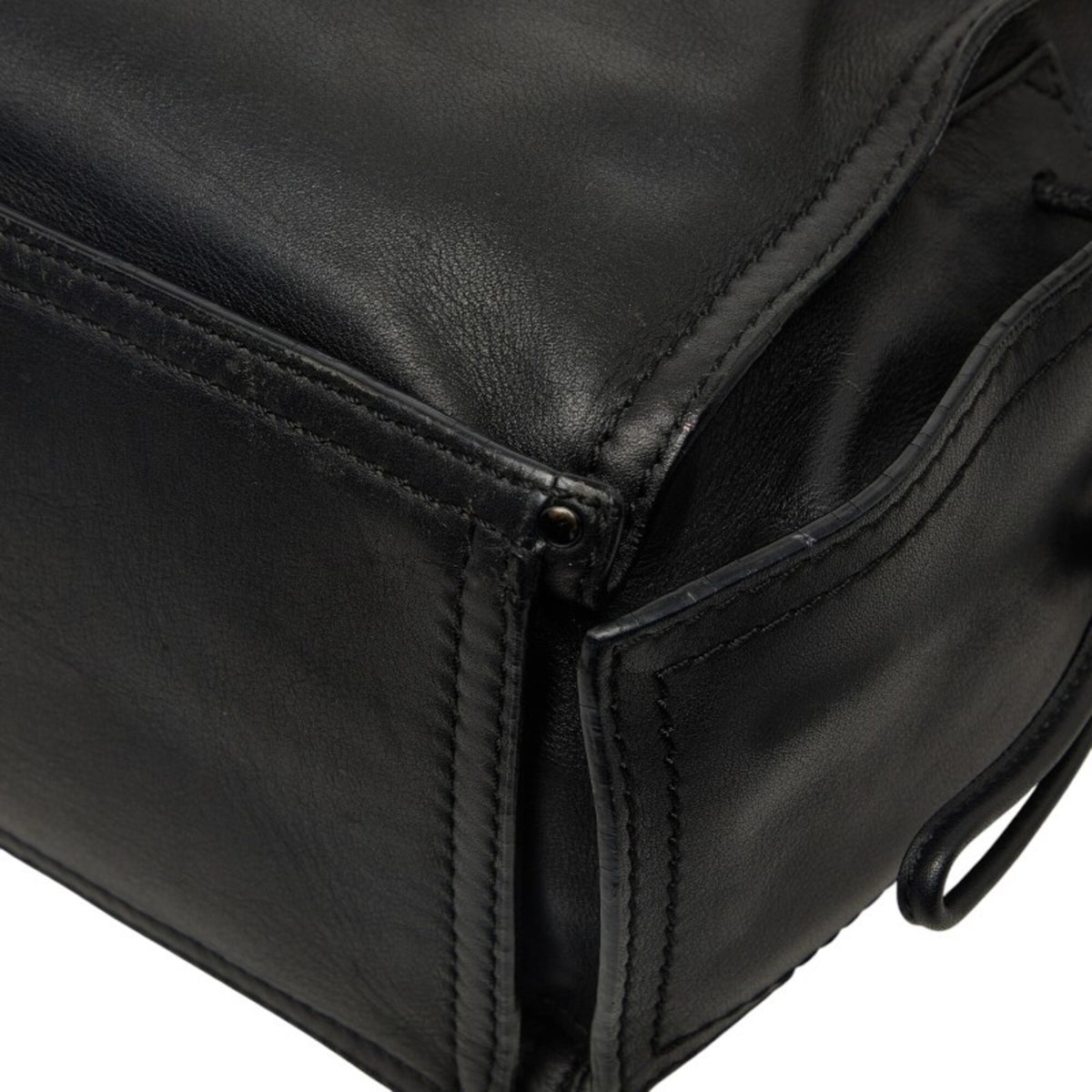 Loewe Black Leather Shoulder Bag Tote Bag (Pre-Owned)