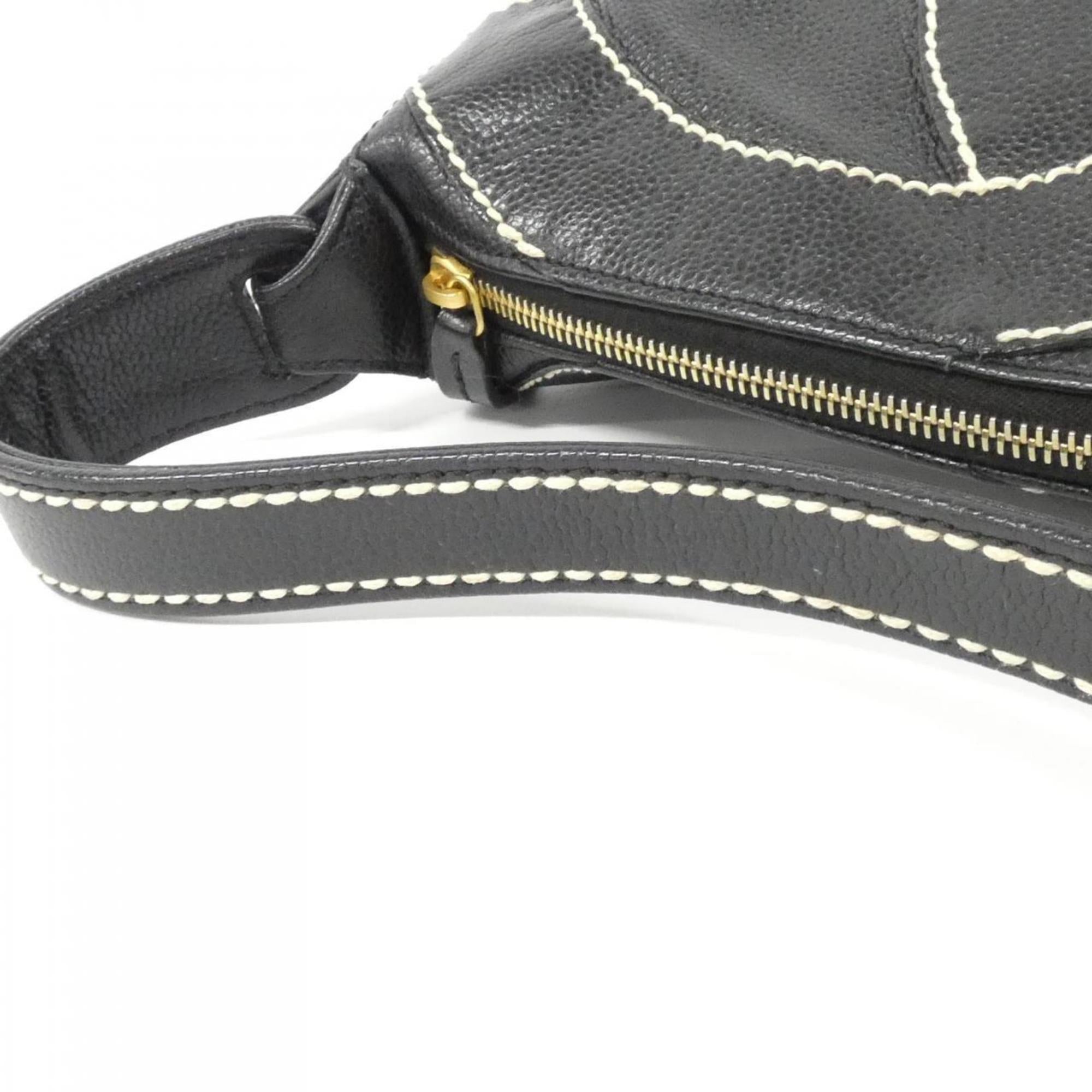 Chanel Black Grained Calfskin Shoulder Bag (Pre-Owned)