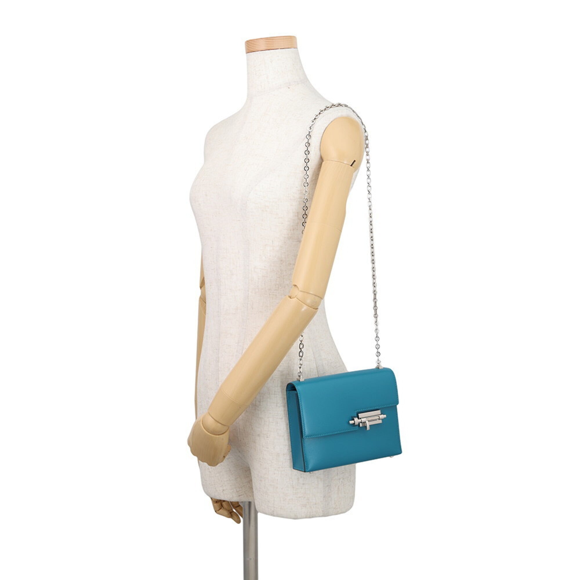 Hermes Silver Tadelakt Leather Shoulder Bag (Pre-Owned)