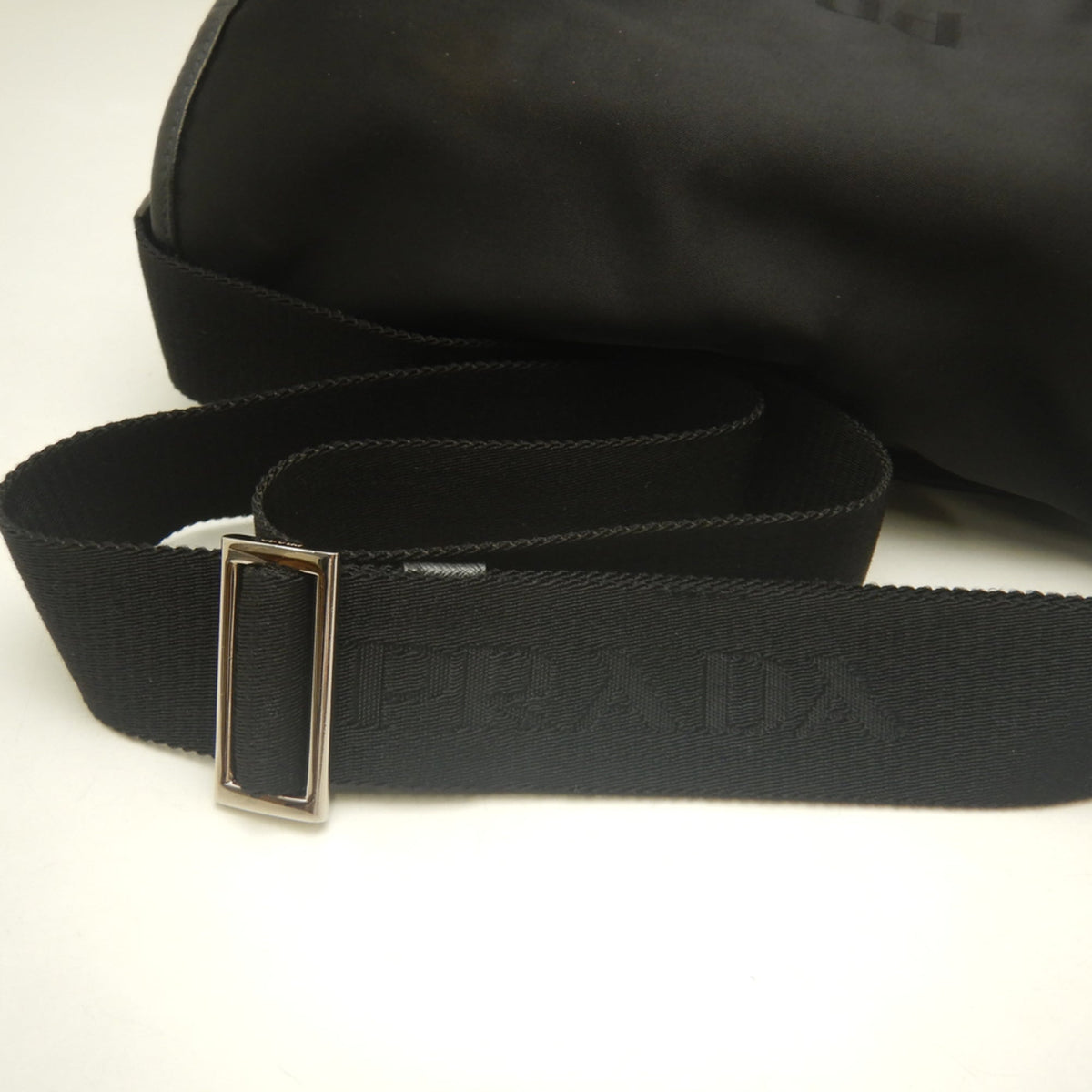 Prada Saffiano Nero Leather Shoulder Bag (Pre-Owned)