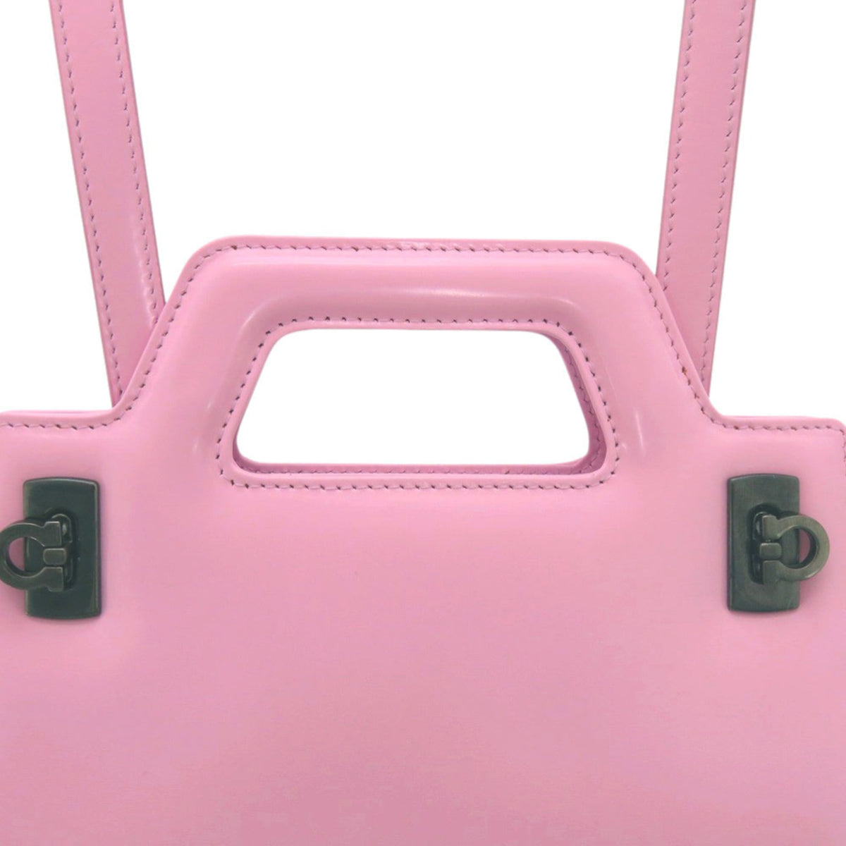 Salvatore Ferragamo Gancini Pink Patent Leather Handbag Shoulder Bag (Pre-Owned)