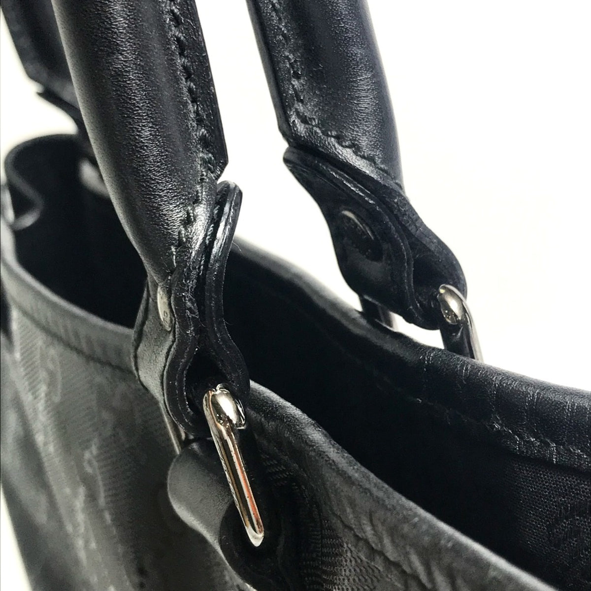 Gucci Black Other Tote Bag (Pre-Owned)