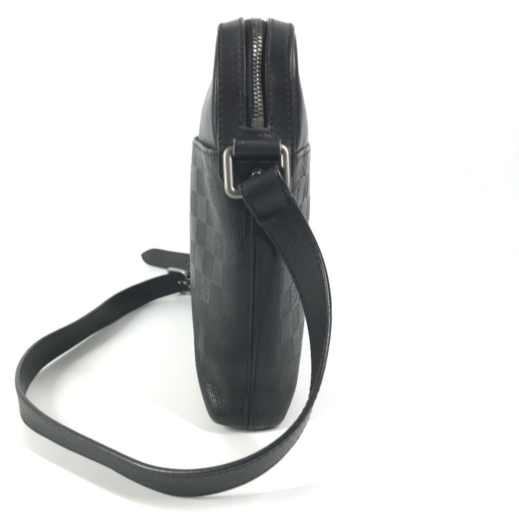 Louis Vuitton Black Damier Infini Pochette Shoulder Bag (Pre-Owned)
