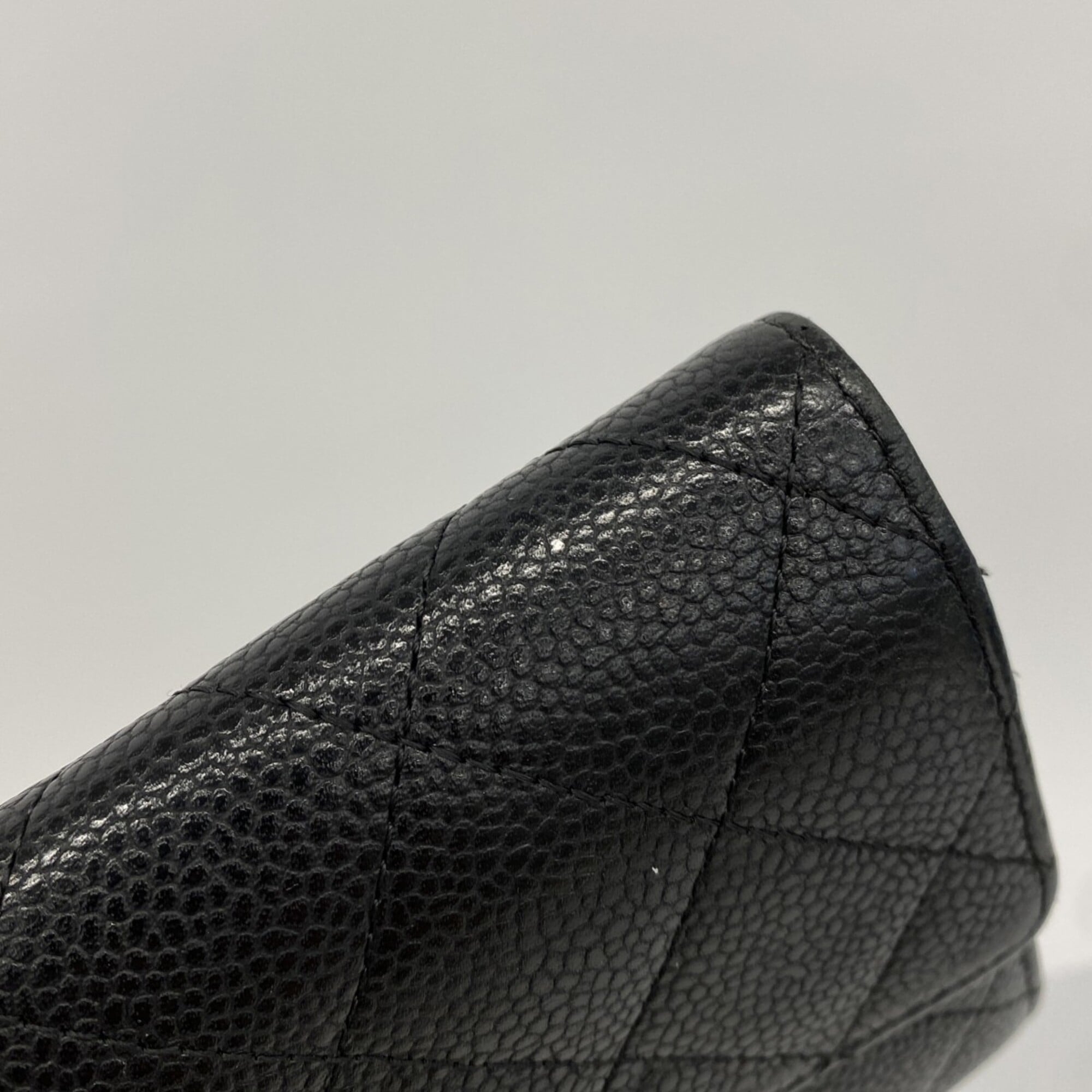 Chanel Black Grained Calfskin Long Wallet (Bi-Fold) (Pre-Owned)