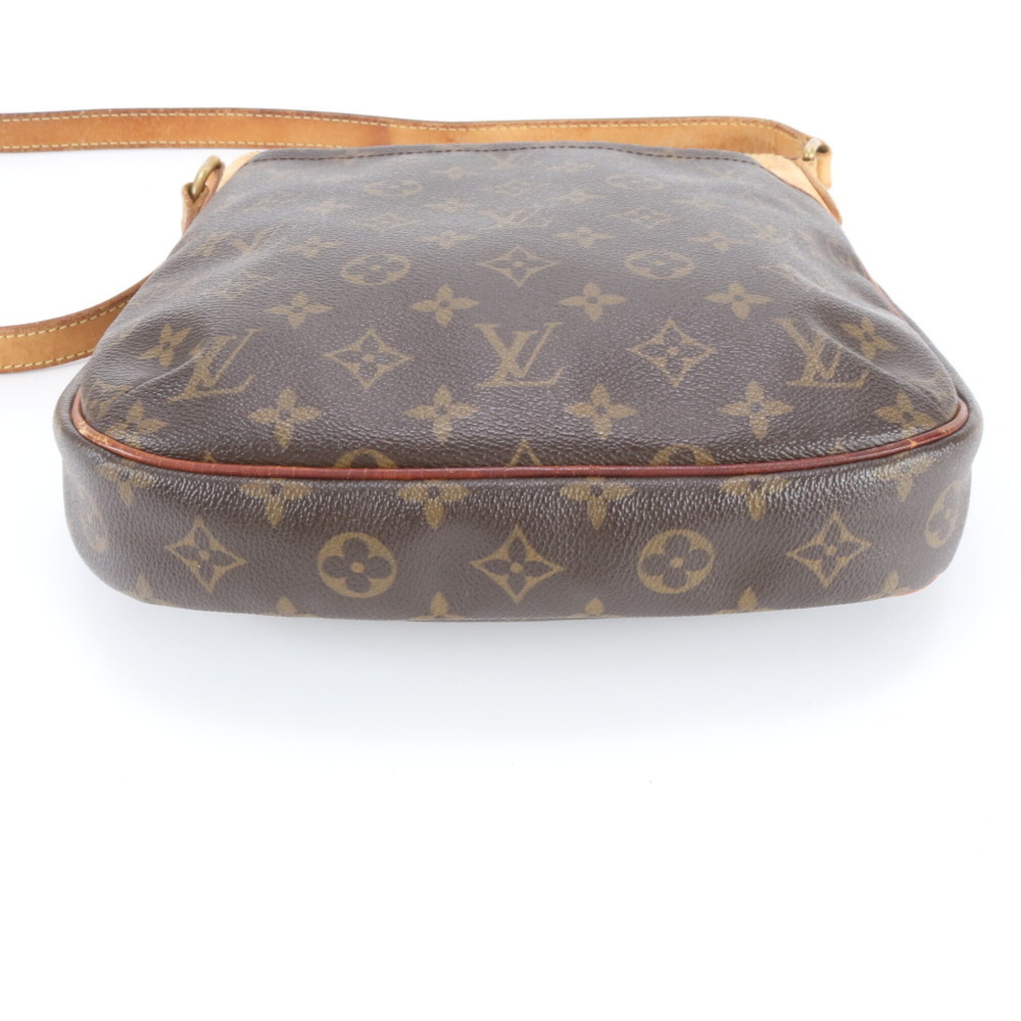 Louis Vuitton Brown Coated Canvas Leather Shoulder Bag (Pre-Owned)