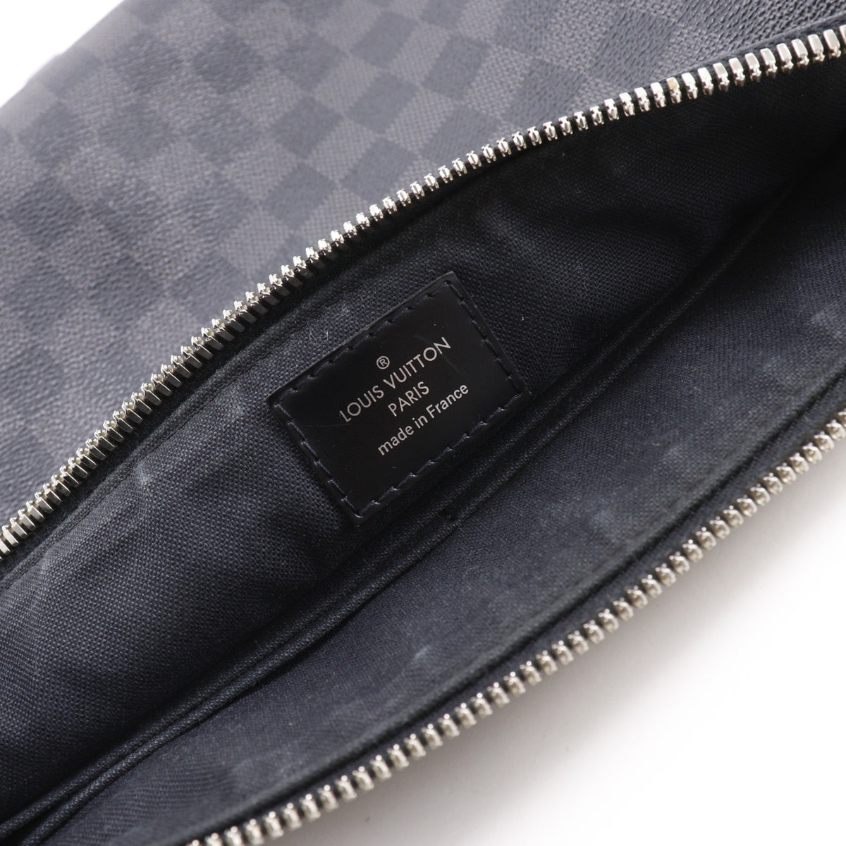 Louis Vuitton Damier Graphite Black Damier Graphite Shoulder Bag (Pre-Owned)