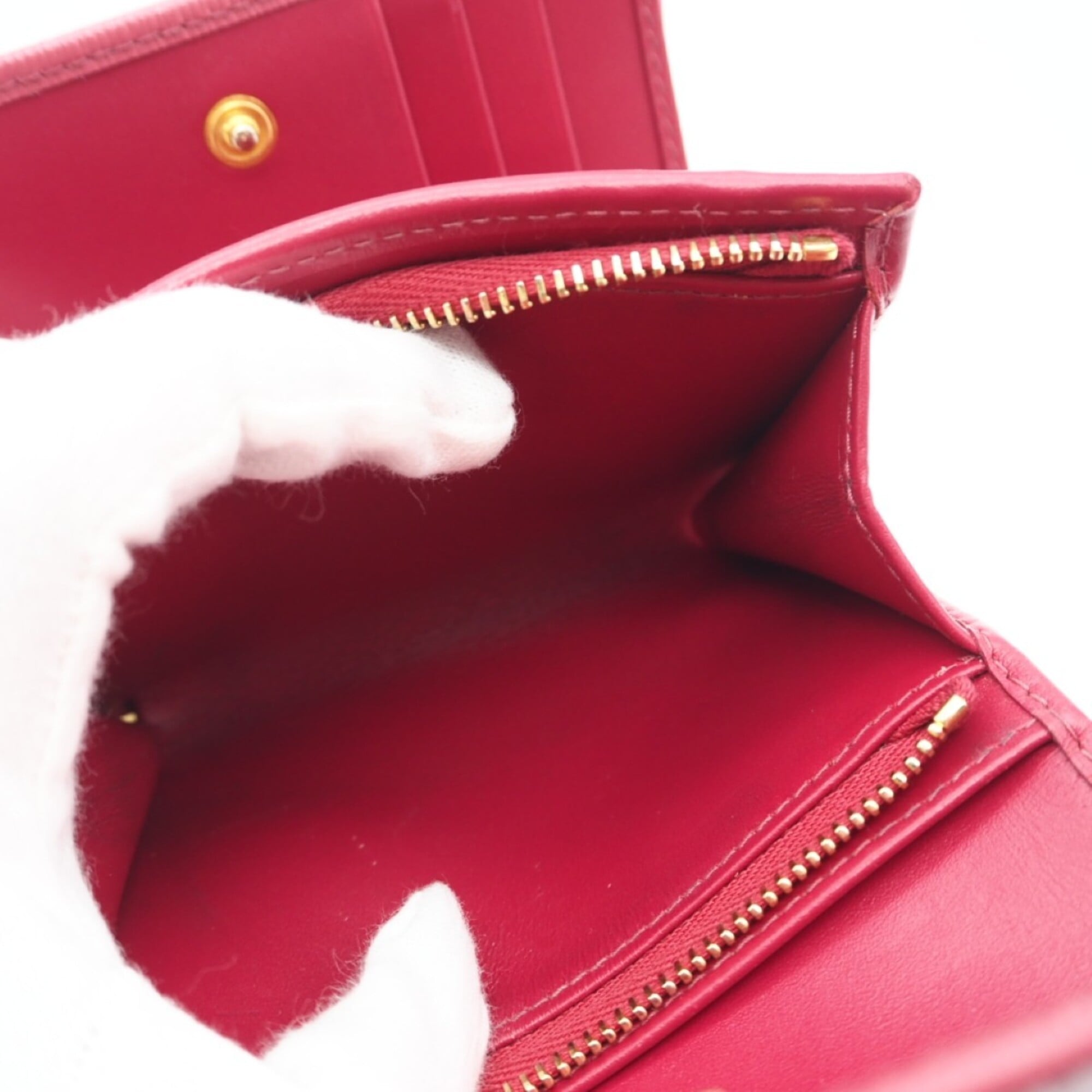 Prada Pink Leather Wallet (Tri-Fold) (Pre-Owned)