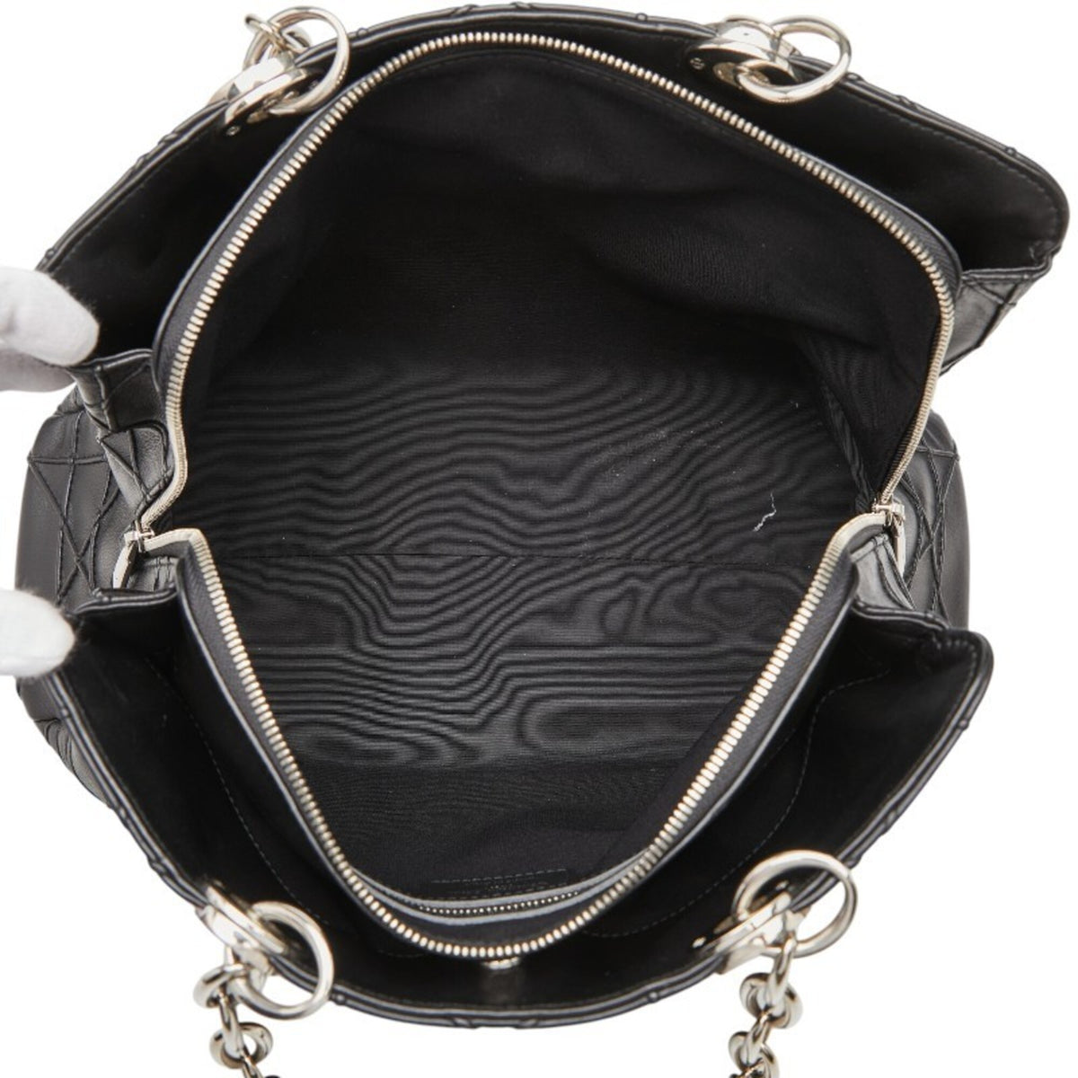 Christian Dior Black Leather Handbag (Pre-Owned)