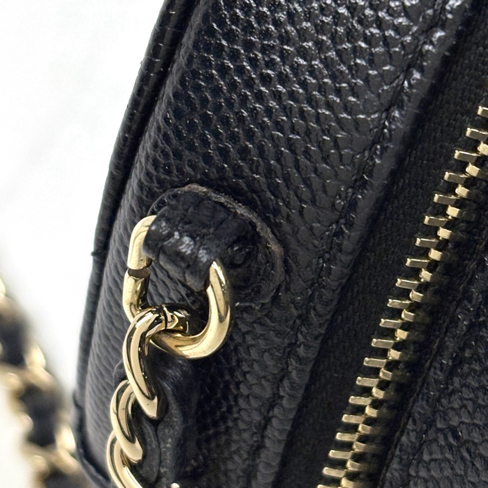 Chanel Matelasse Black Grained Calfskin Shoulder Bag (Pre-Owned)