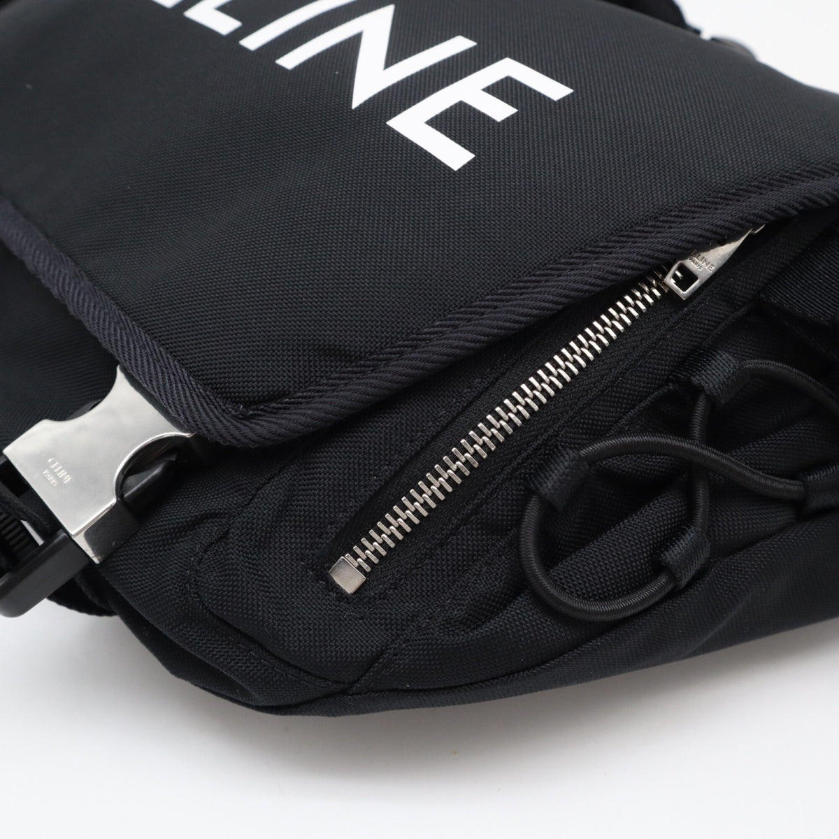 Celine Black Nylon Messenger Bag Shoulder Bag (Pre-Owned)