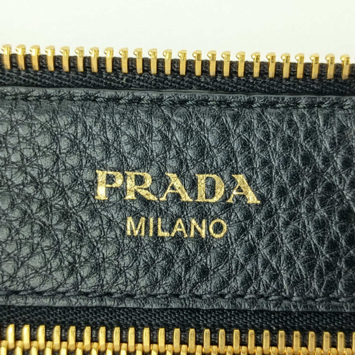 Prada Black Vitello Daino Shoulder Bag (Pre-Owned)