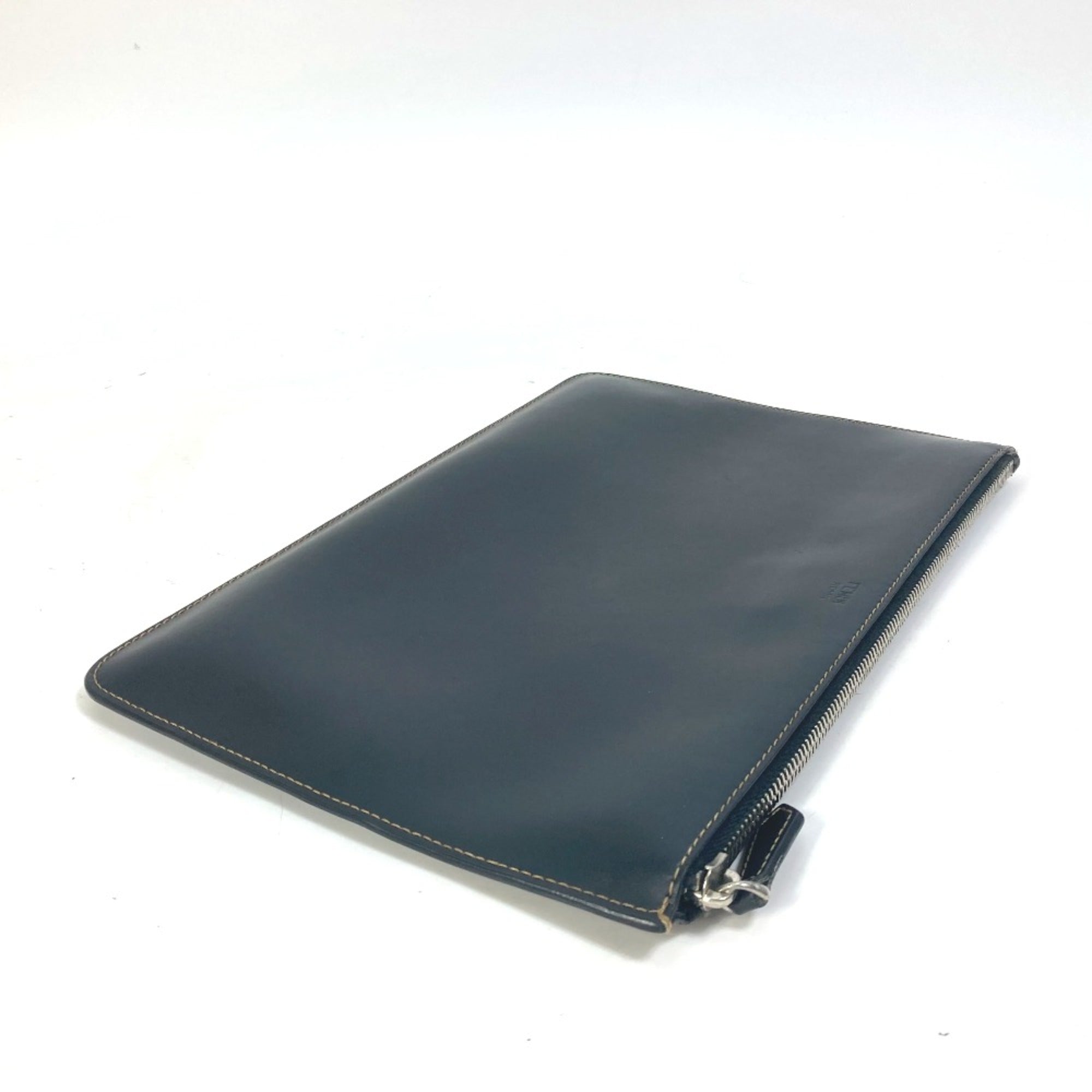 Fendi Black Leather Clutch Bag (Pre-Owned)