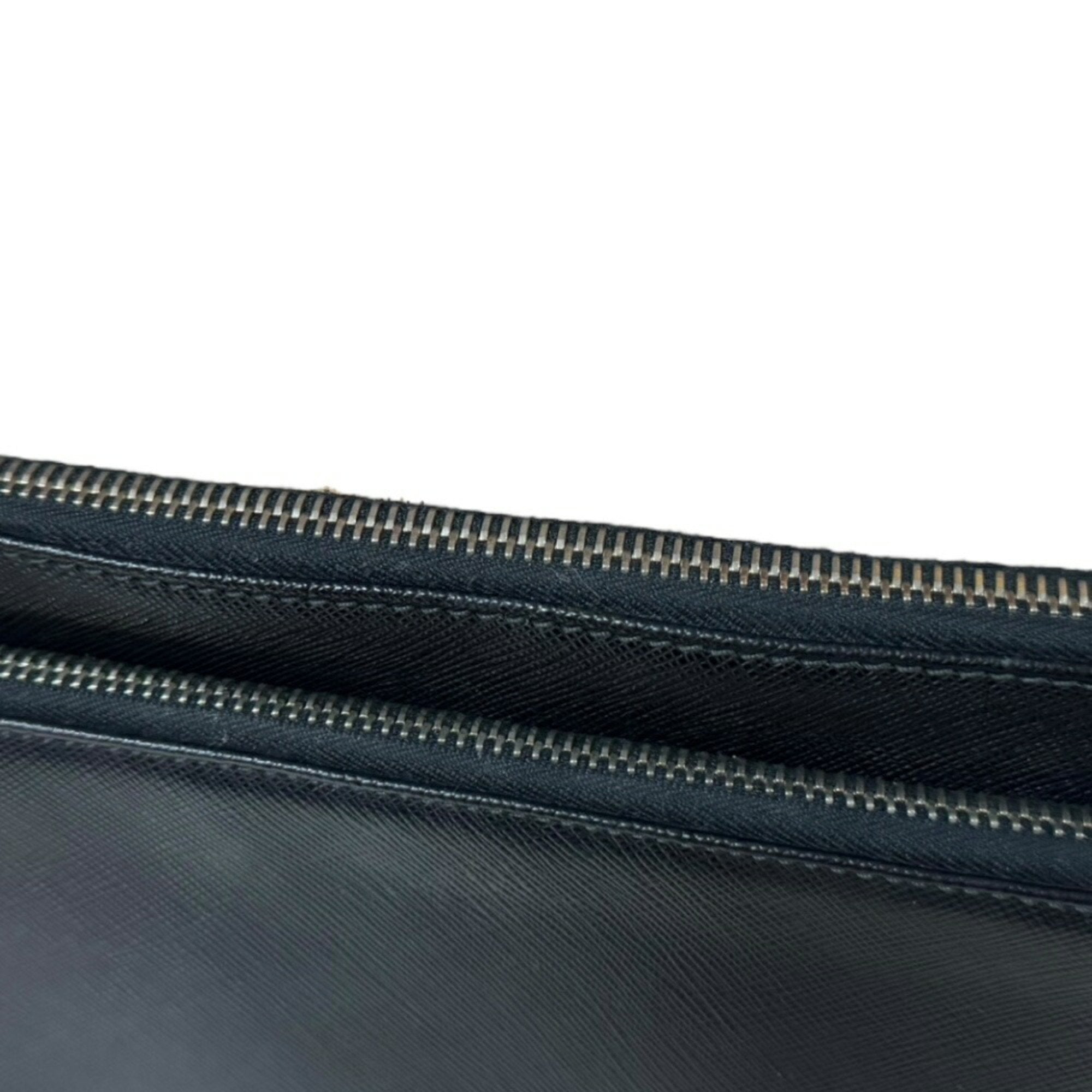 Prada Black Leather Clutch Bag (Pre-Owned)