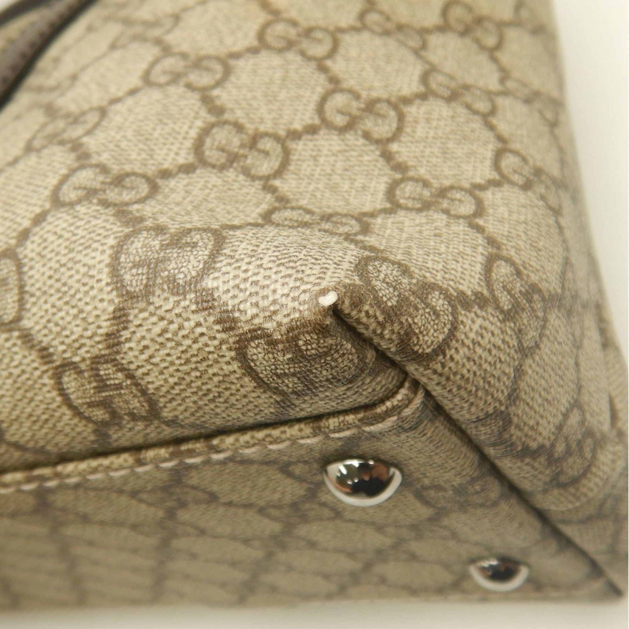 Gucci Beige Gg Supreme Leather Tote Bag (Pre-Owned)