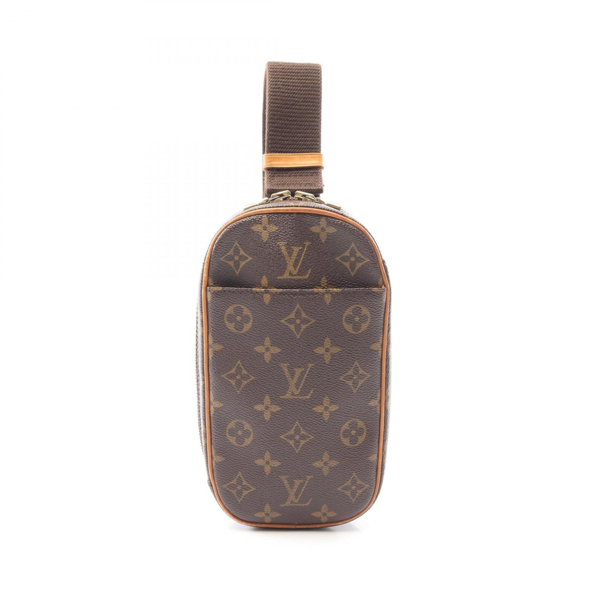 Louis Vuitton Brown Coated Canvas Leather Fanny Pack Handbag (Pre-Owned)