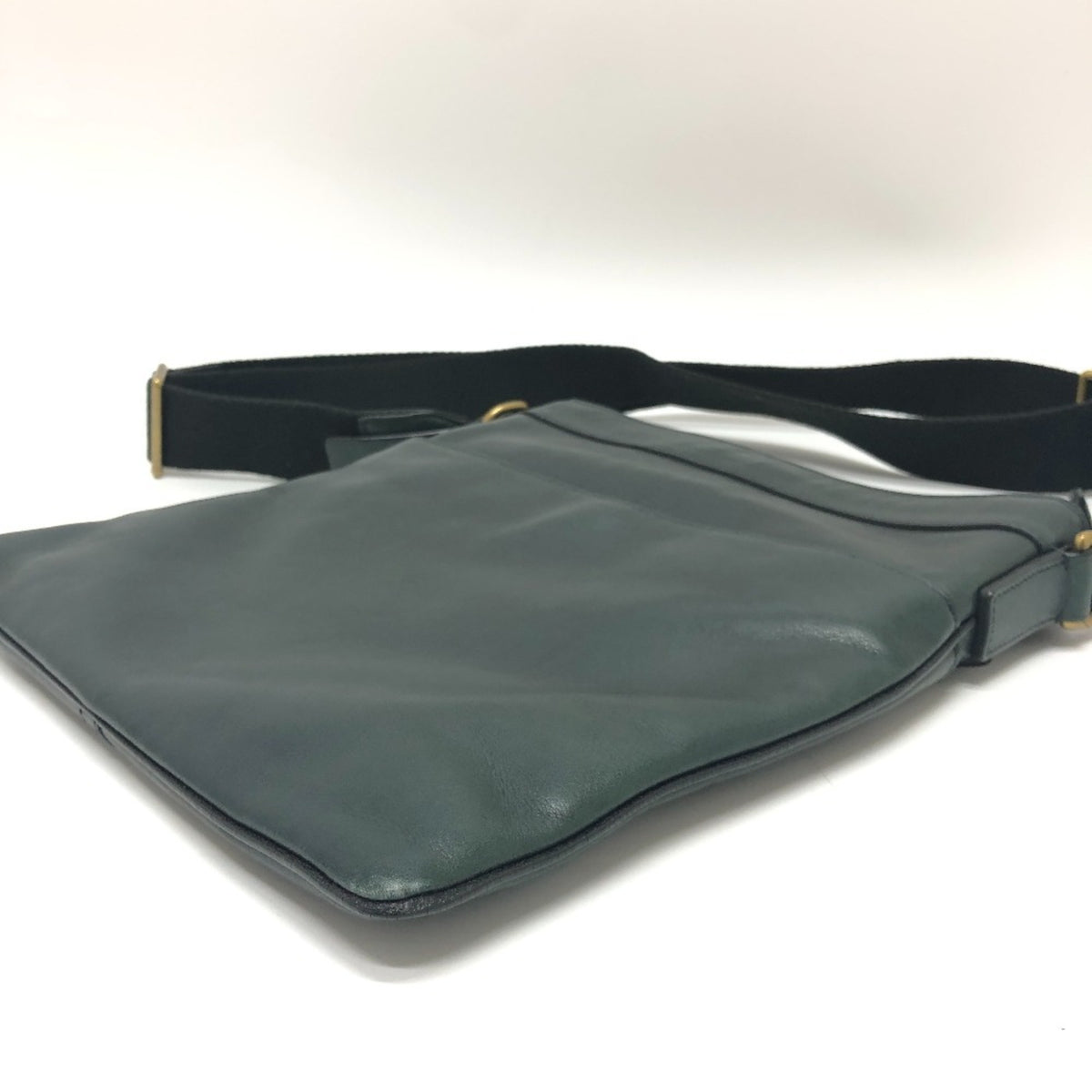 Coach Green Leather Shoulder Bag (Pre-Owned)