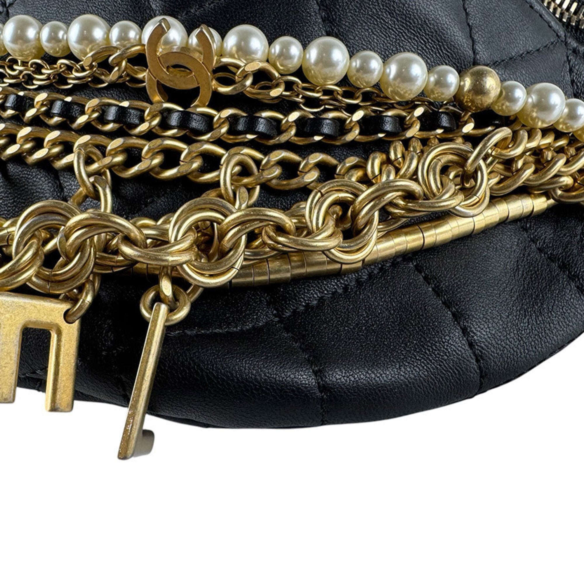 Chanel Black Gold Off-White Leather Fanny Pack Shoulder Bag (Pre-Owned)