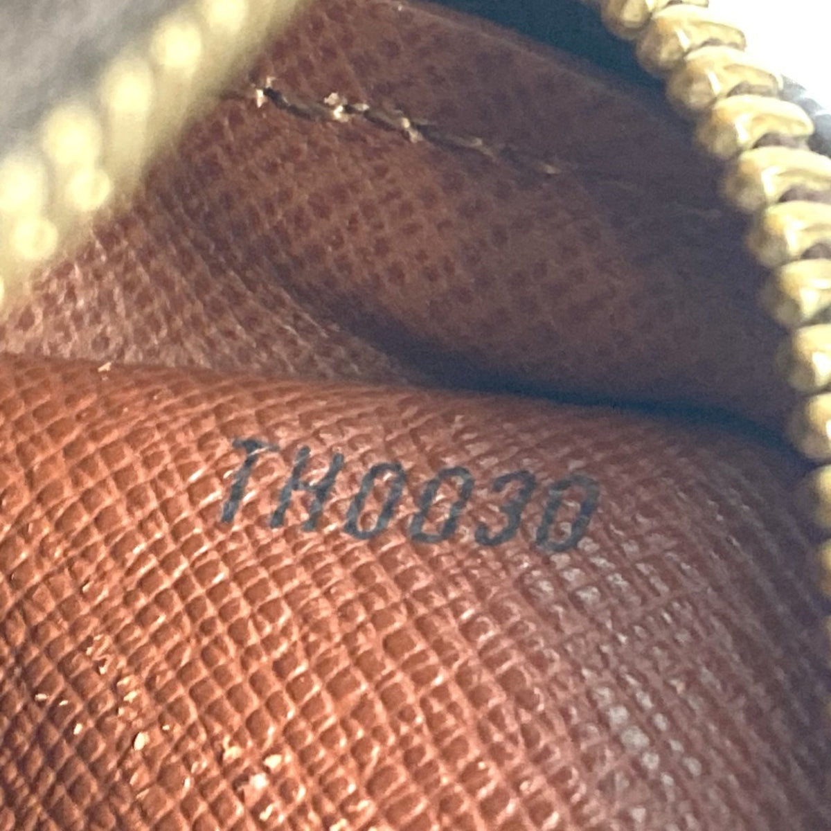 Louis Vuitton Monogram Brown Monogram Pochette Shoulder Bag (Pre-Owned)