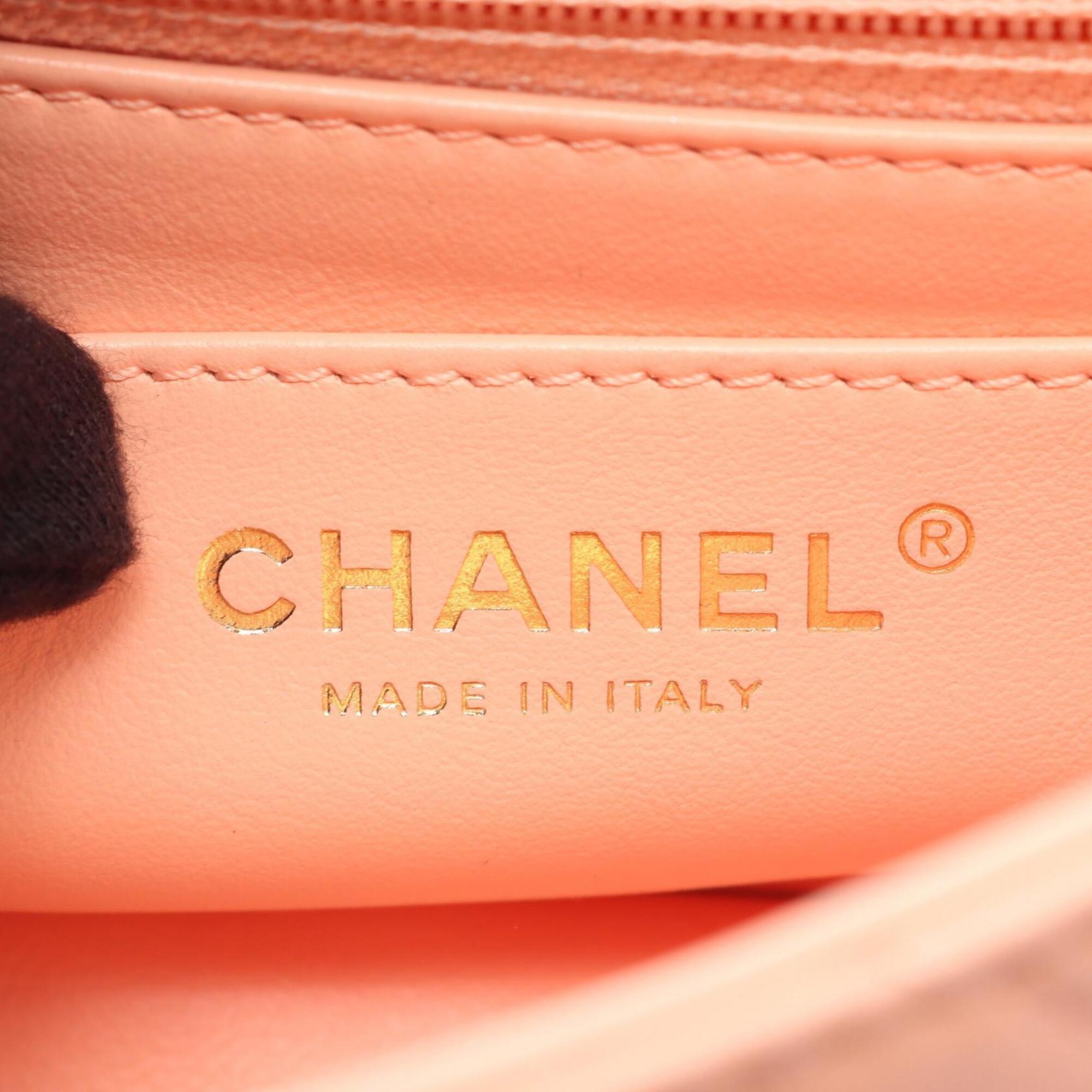 Chanel Pink Leather Handbag Shoulder Bag (Pre-Owned)