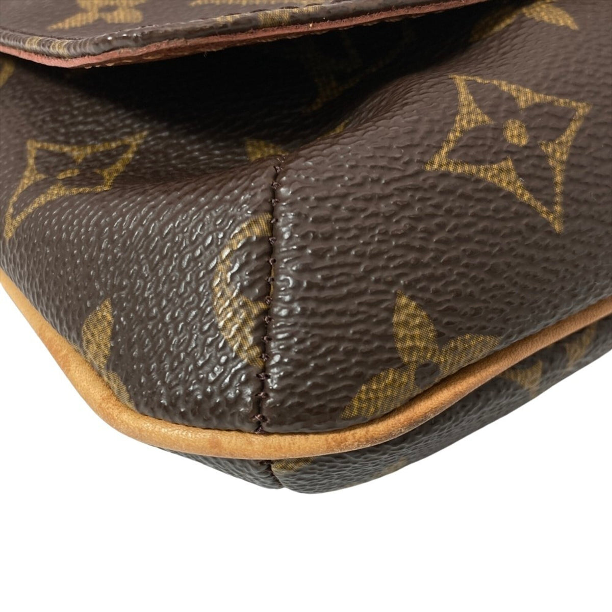 Louis Vuitton Brown Monogram Shoulder Bag (Pre-Owned)