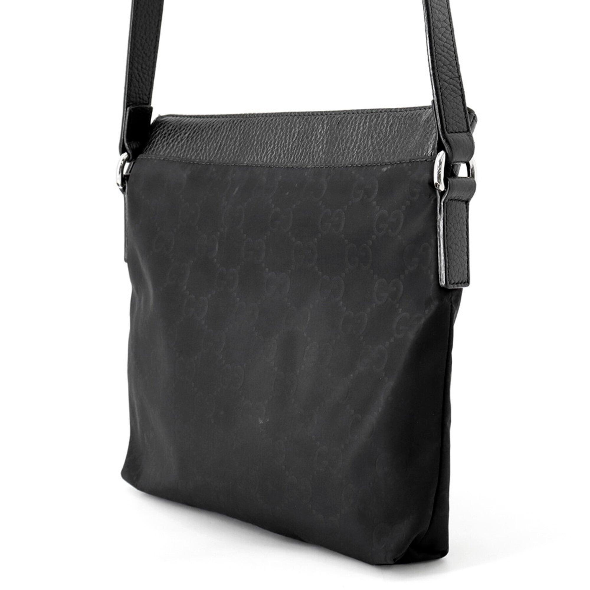 Gucci Black Nylon Handbag Shoulder Bag (Pre-Owned)