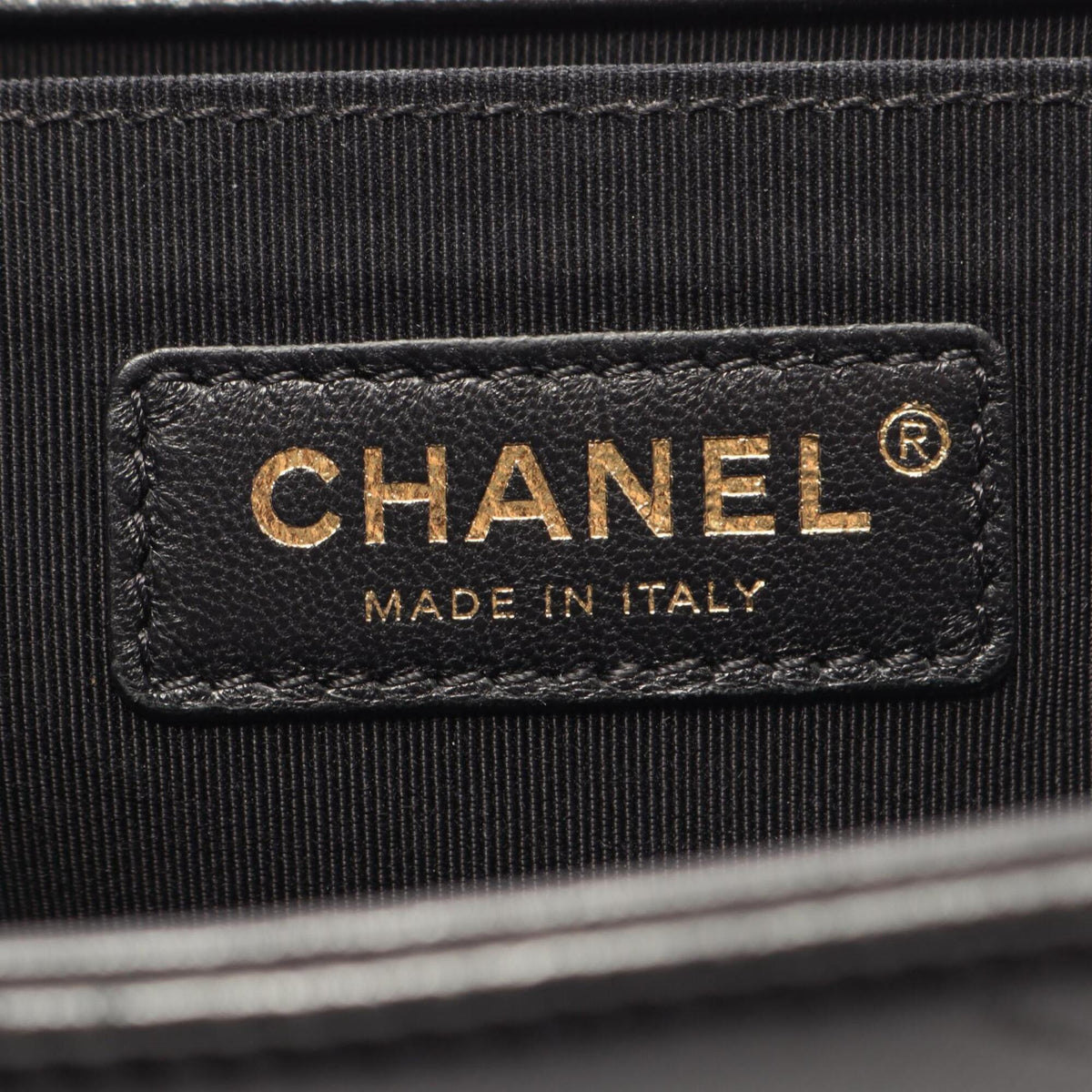 Chanel Black Leather Handbag Shoulder Bag (Pre-Owned)