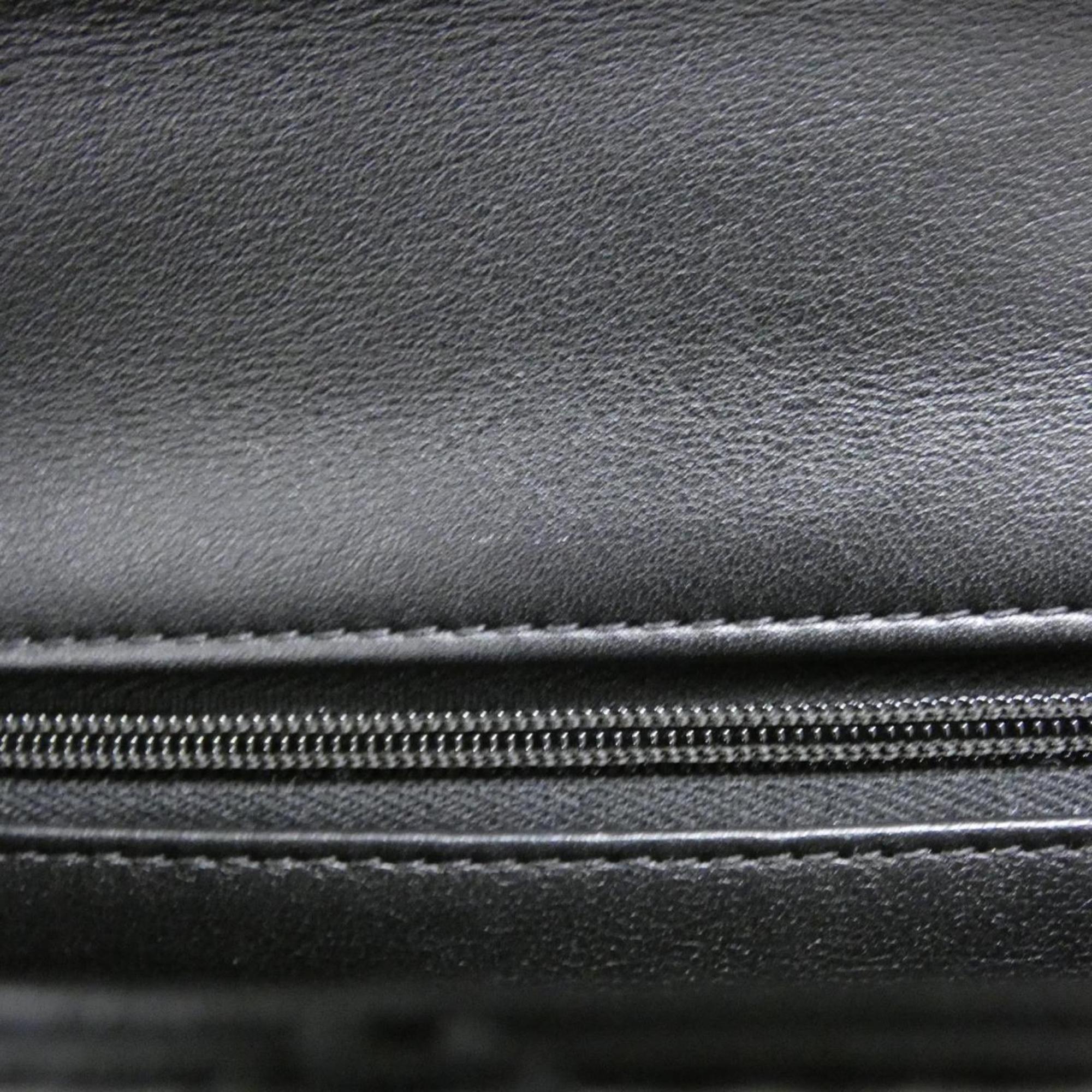 Chanel Black Leather Shoulder Bag (Pre-Owned)