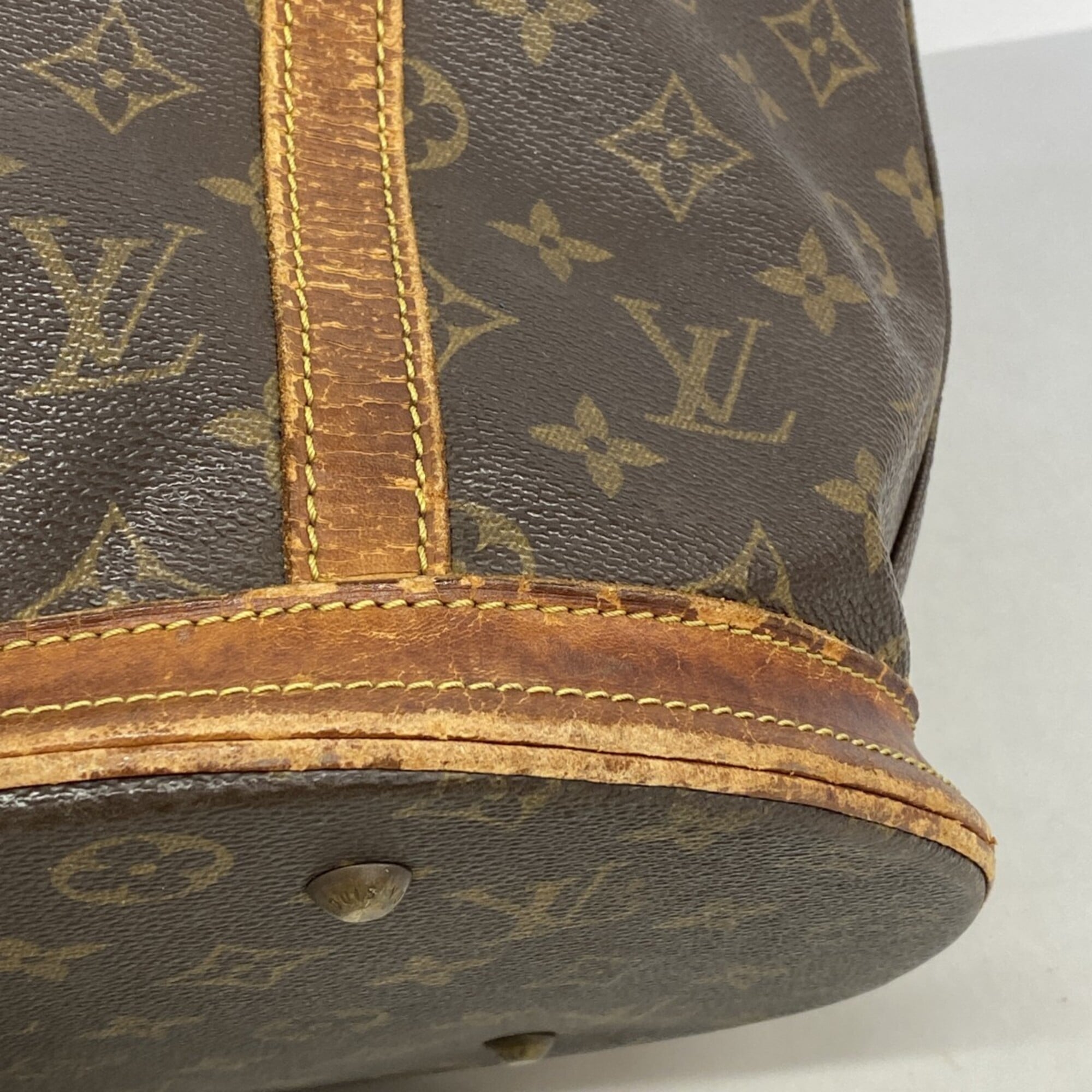 Louis Vuitton Brown Tote Bag (Pre-Owned)
