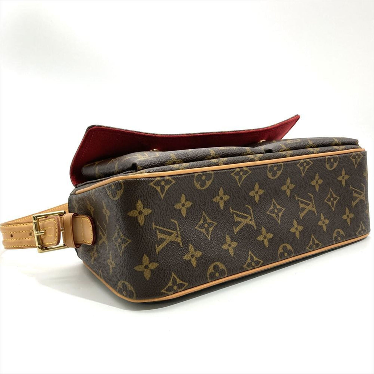 Louis Vuitton Brown Monogram Monogram Shoulder Bag (Pre-Owned)