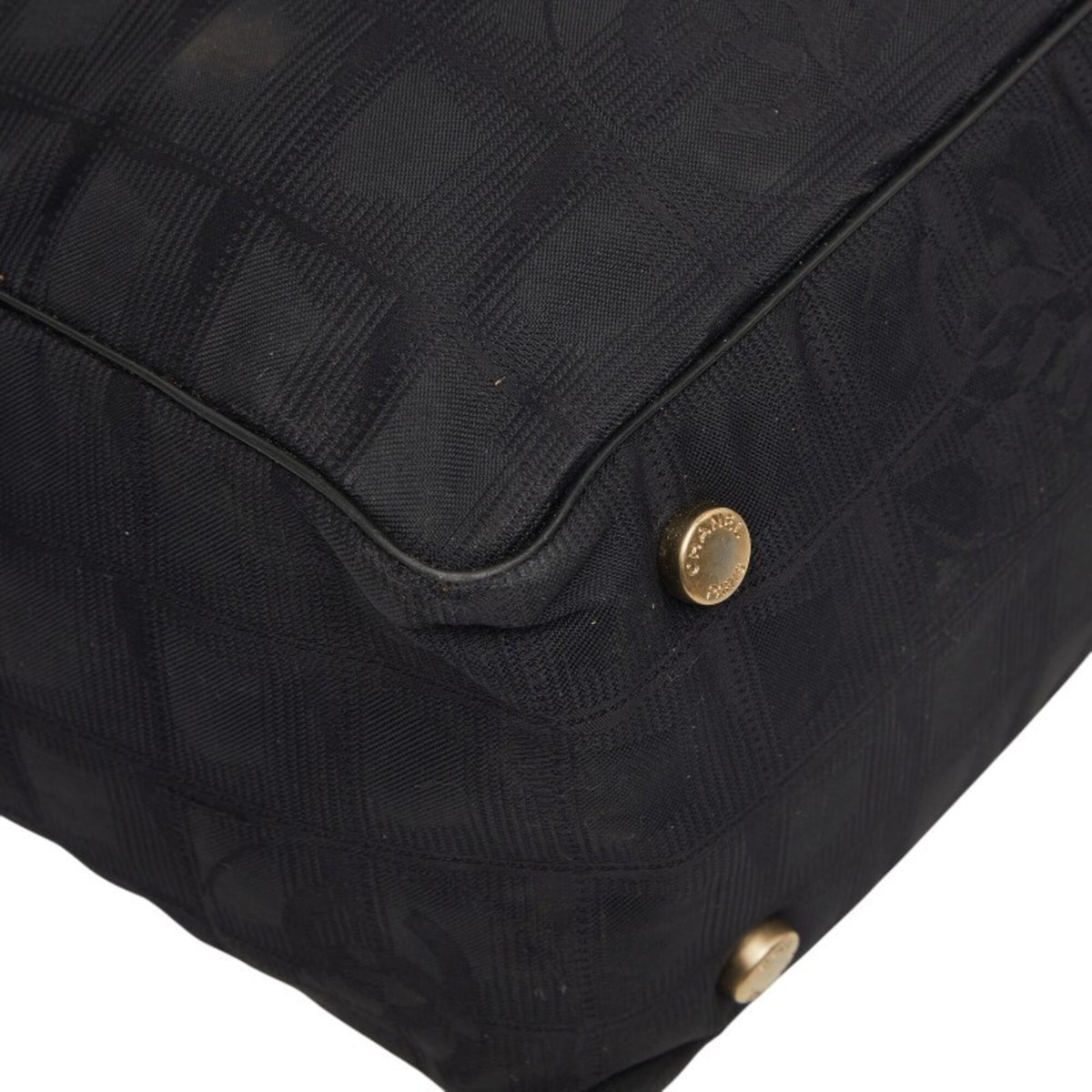 Chanel Black Nylon Leather Handbag (Pre-Owned)