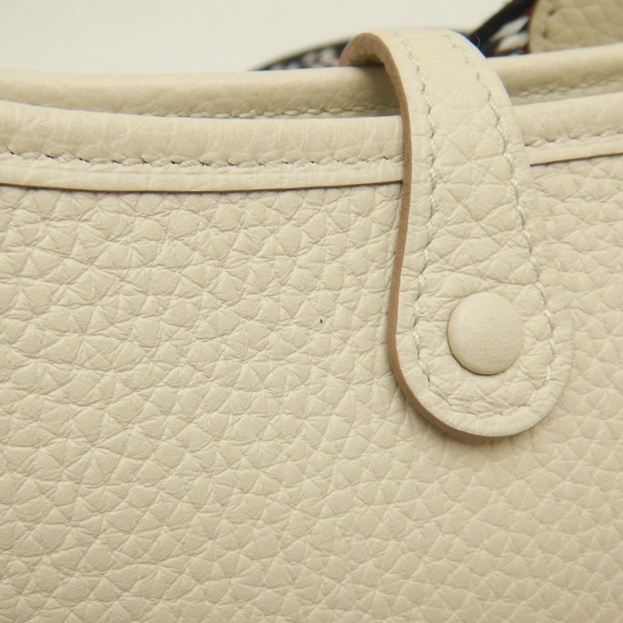 Hermes Silver Taurillon Clemence Leather Shoulder Bag (Pre-Owned)