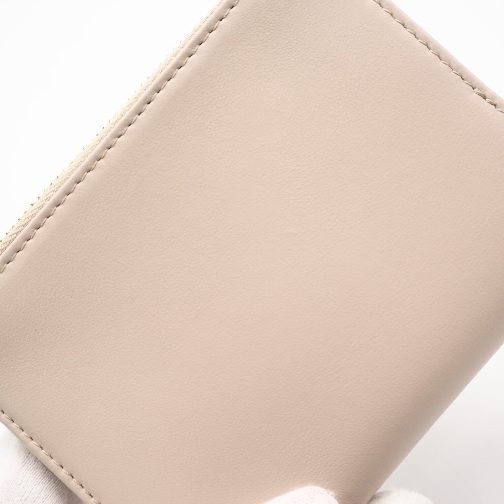 Prada Beige Leather Wallet (Bi-Fold) (Pre-Owned)