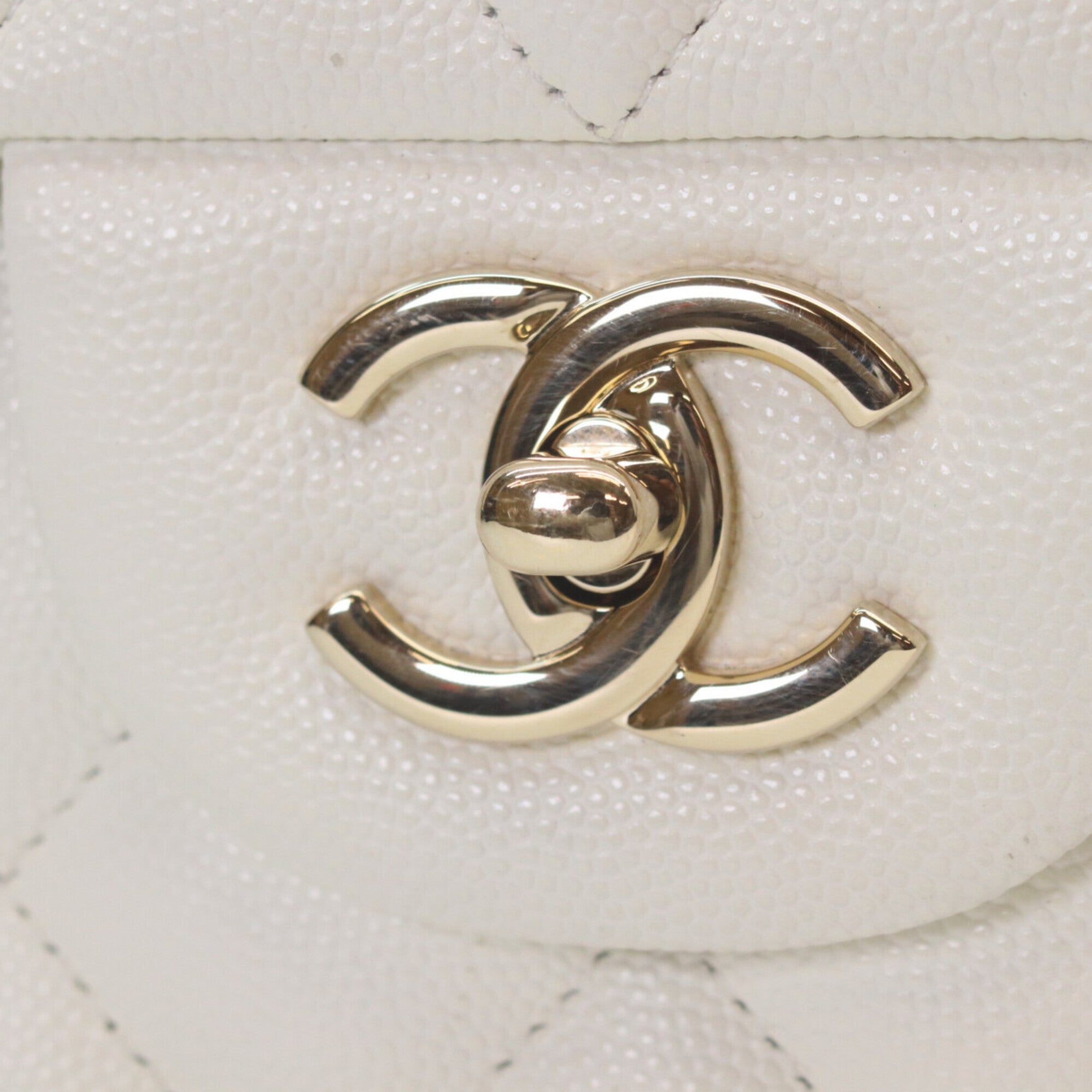 Chanel Ivory Grained Calfskin Shoulder Bag (Pre-Owned)