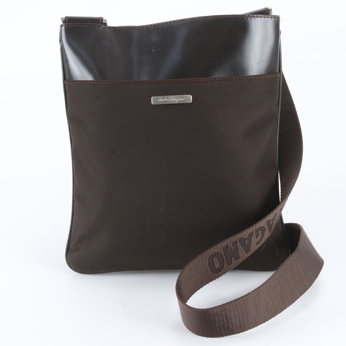 Salvatore Ferragamo Brown Leather Nylon Messenger Bag Shoulder Bag (Pre-Owned)