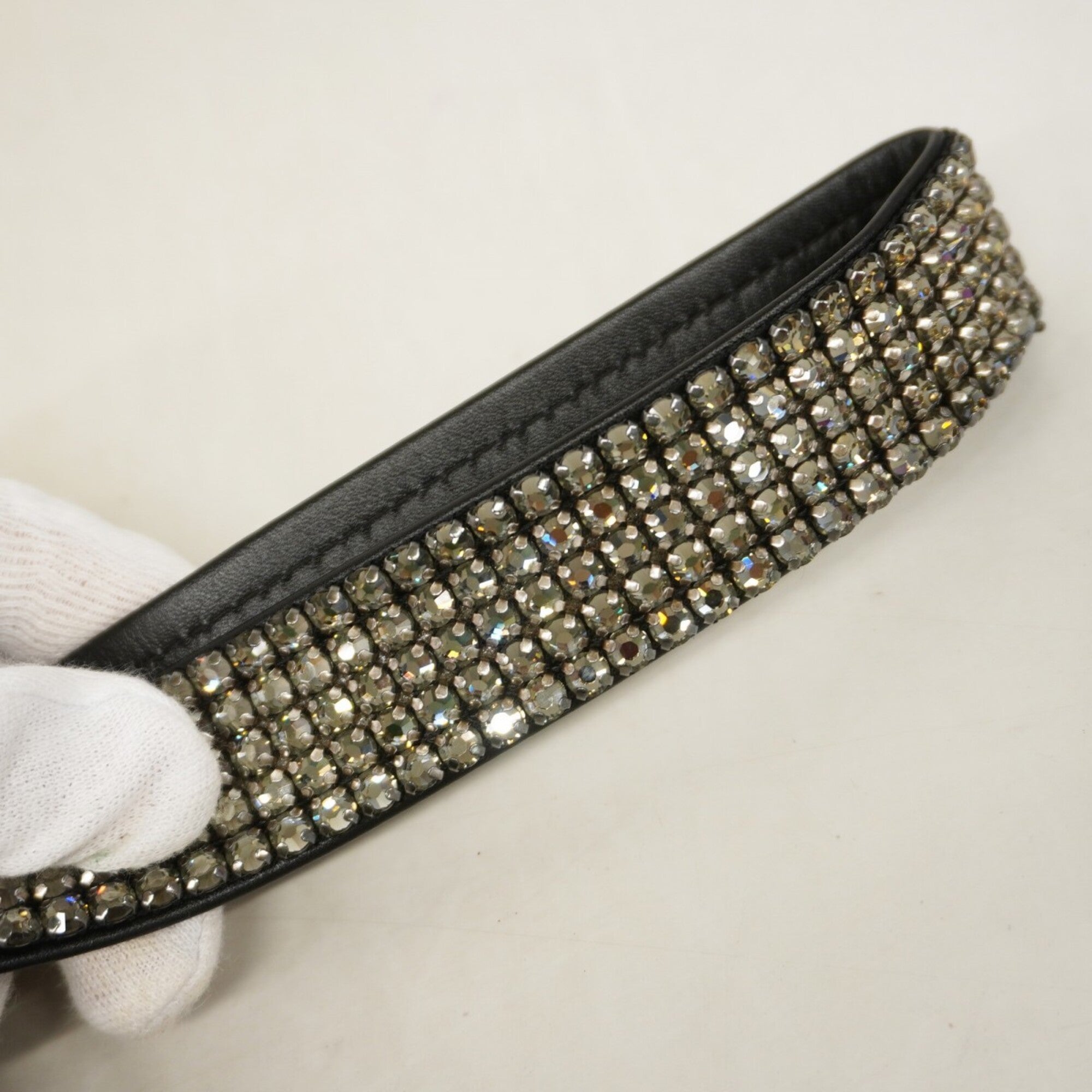 Chanel Black Leather Pouch (Pre-Owned)
