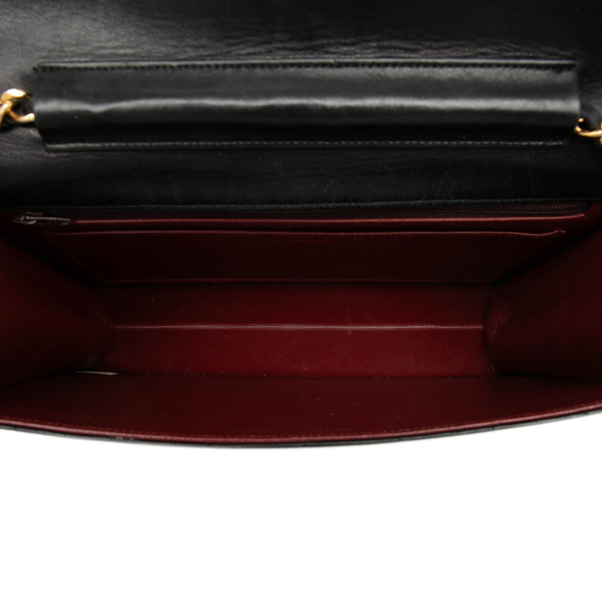 Chanel Black Leather Shoulder Bag (Pre-Owned)