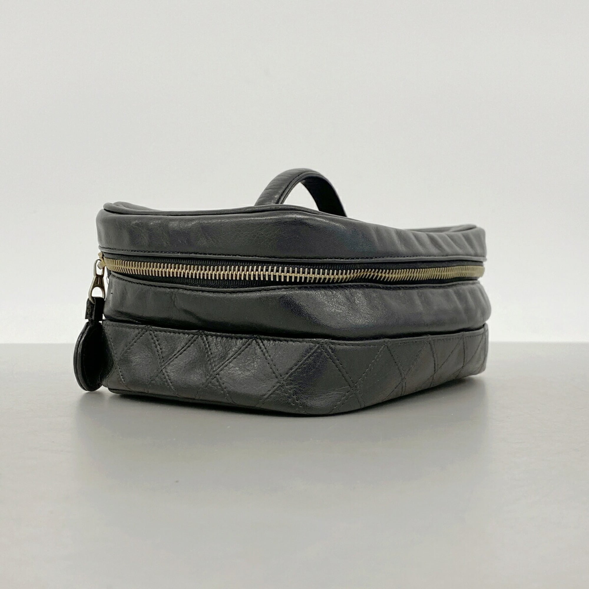 Chanel Black Leather Vanity Bag (Pre-Owned)