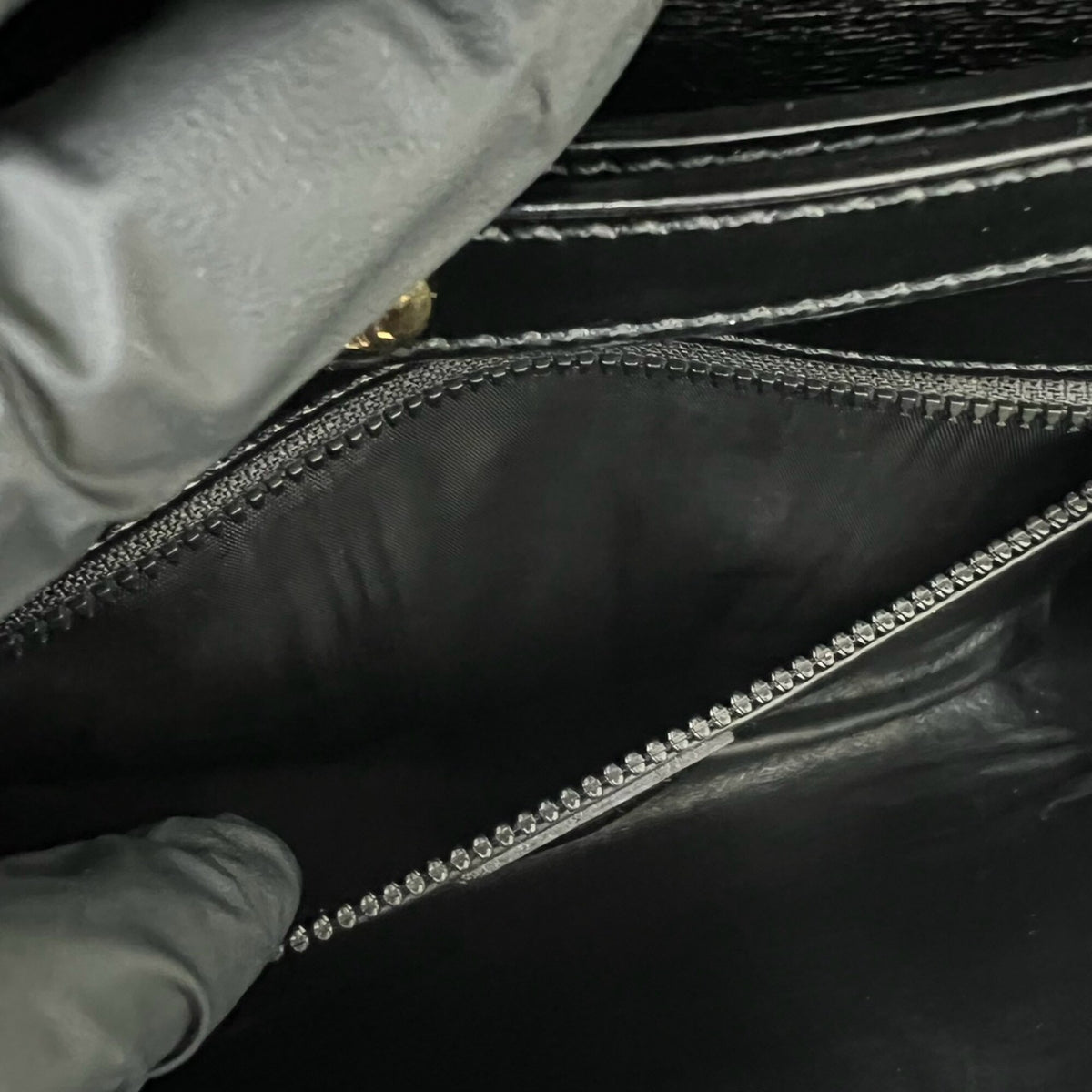 Celine Black Leather Pochette Shoulder Bag (Pre-Owned)