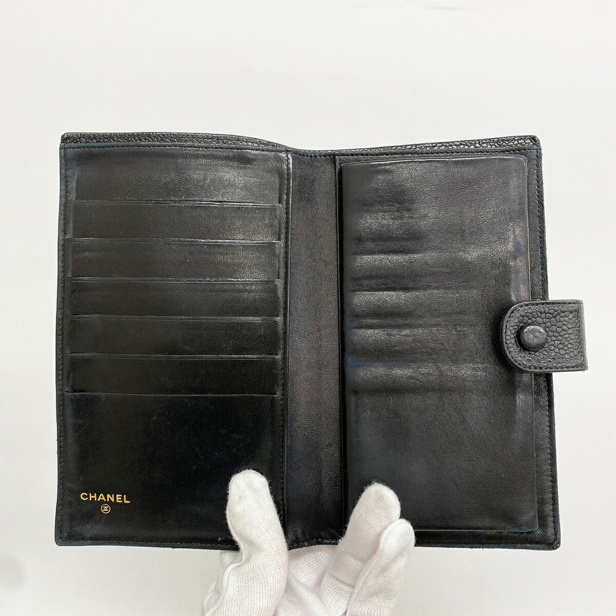 Chanel Black Grained Calfskin Long Wallet (Bi-Fold) (Pre-Owned)