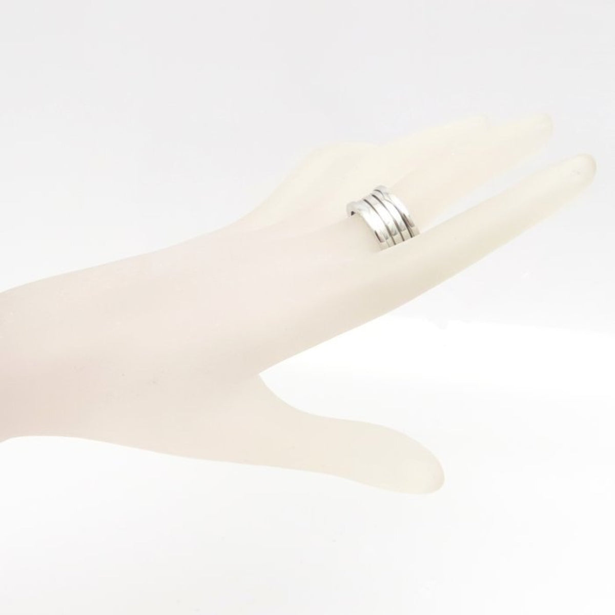 Bvlgari White White Gold (Pre-Owned)
