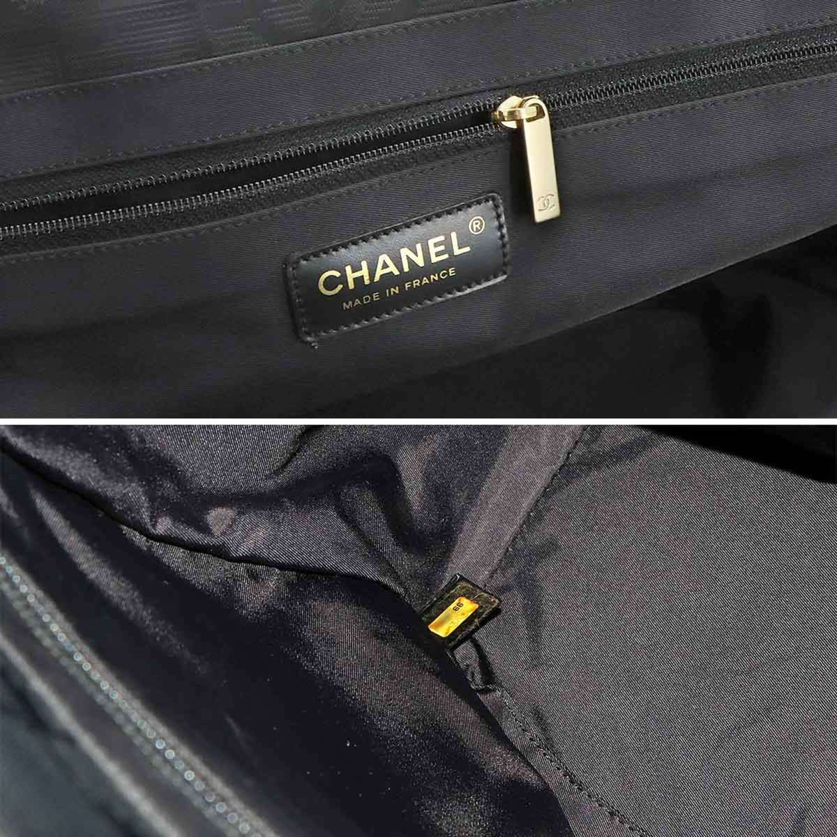 Chanel Black Nylon Leather Handbag Tote Bag Weekend Bag (Pre-Owned)