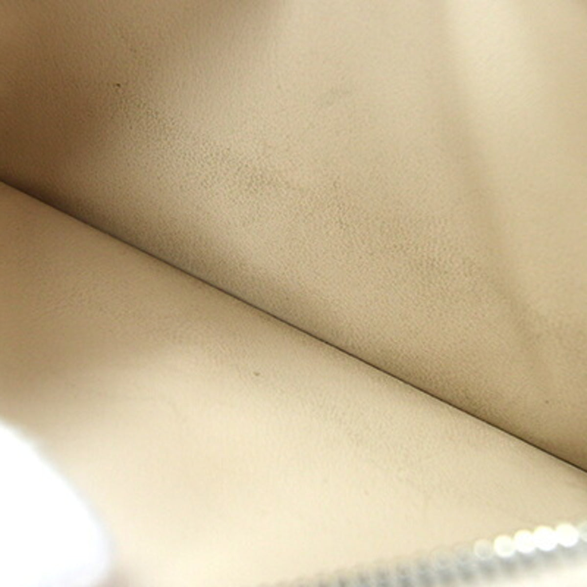 Louis Vuitton Taurillon Leather Long Wallet (Bi-Fold) (Pre-Owned)