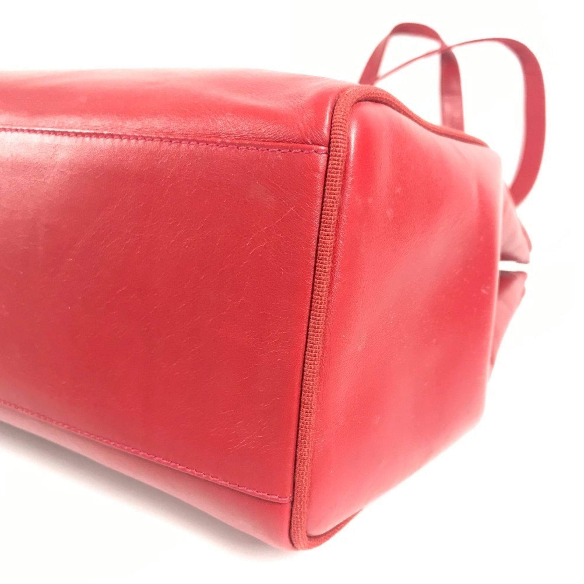 Salvatore Ferragamo Vara Red Color Leather Shoulder Bag Tote Bag (Pre-Owned)