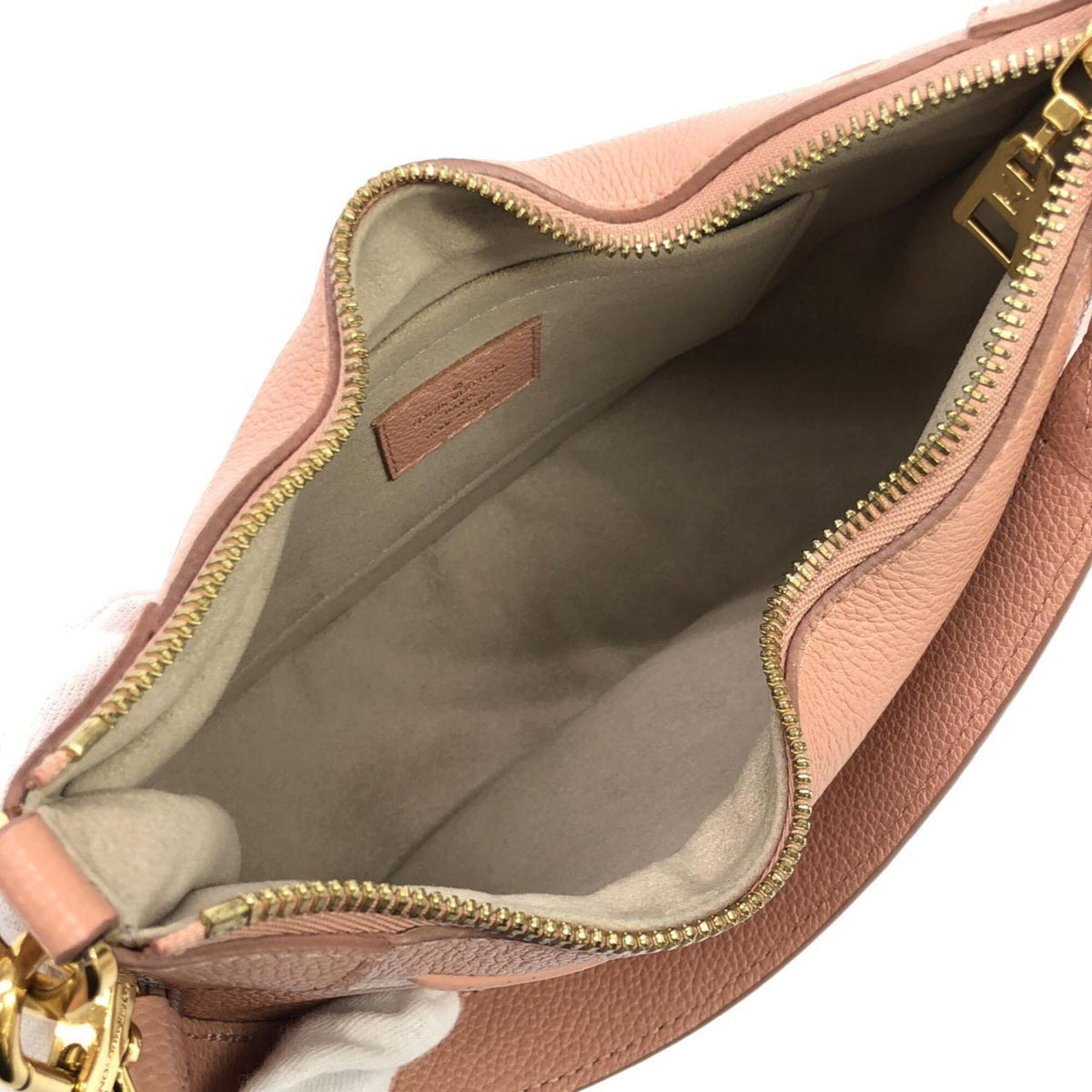Louis Vuitton Pink Leather Shoulder Bag (Pre-Owned)