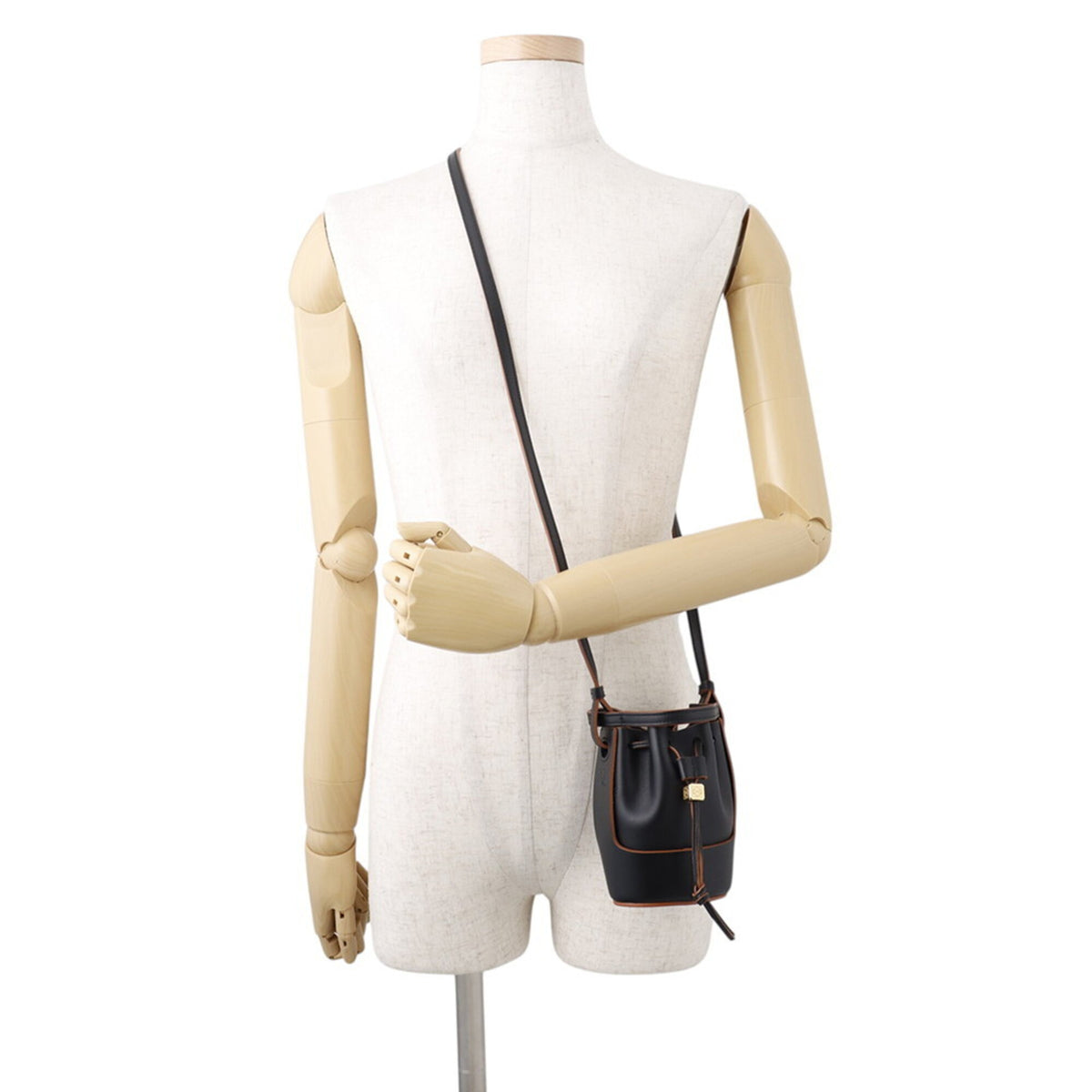 Loewe Black Brown Leather Shoulder Bag (Pre-Owned)